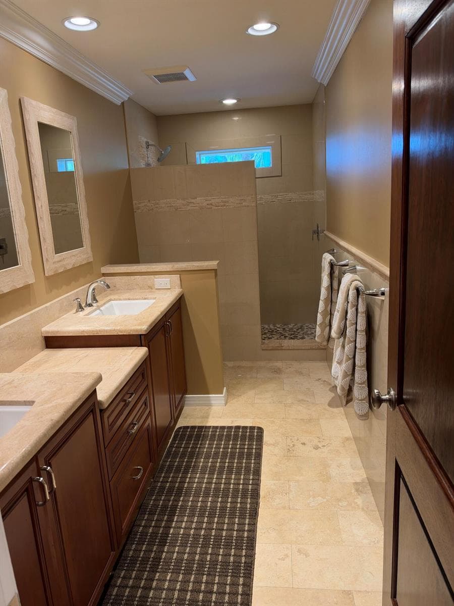 1005 COUNTRY CLUB Drive photo 24