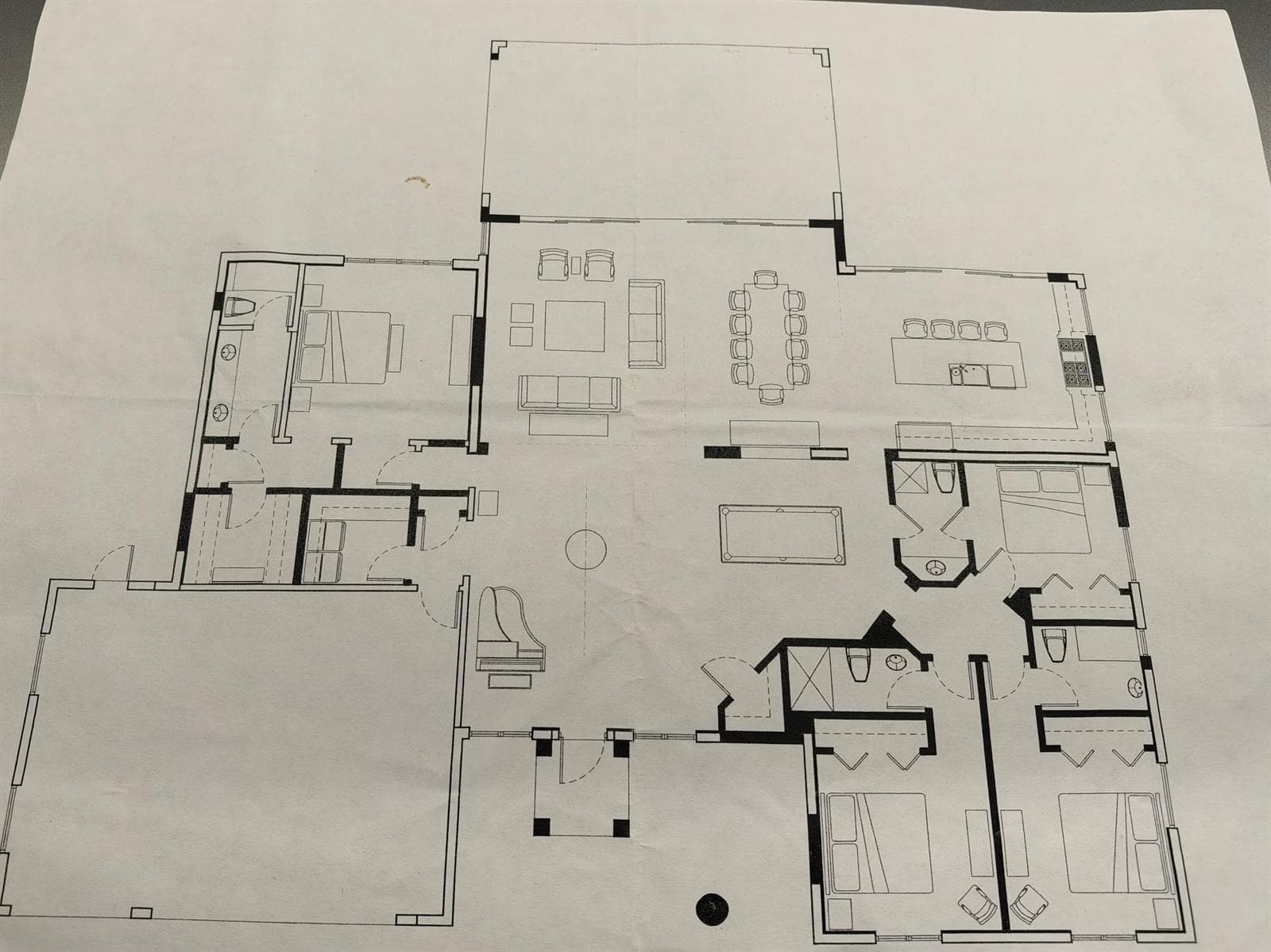 1005 COUNTRY CLUB Drive 4