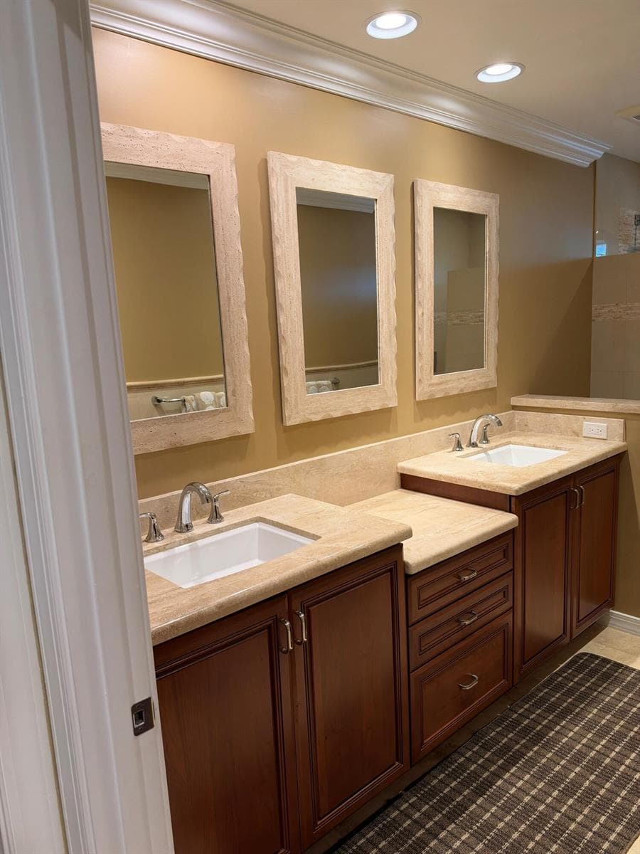 1005 COUNTRY CLUB Drive photo 25