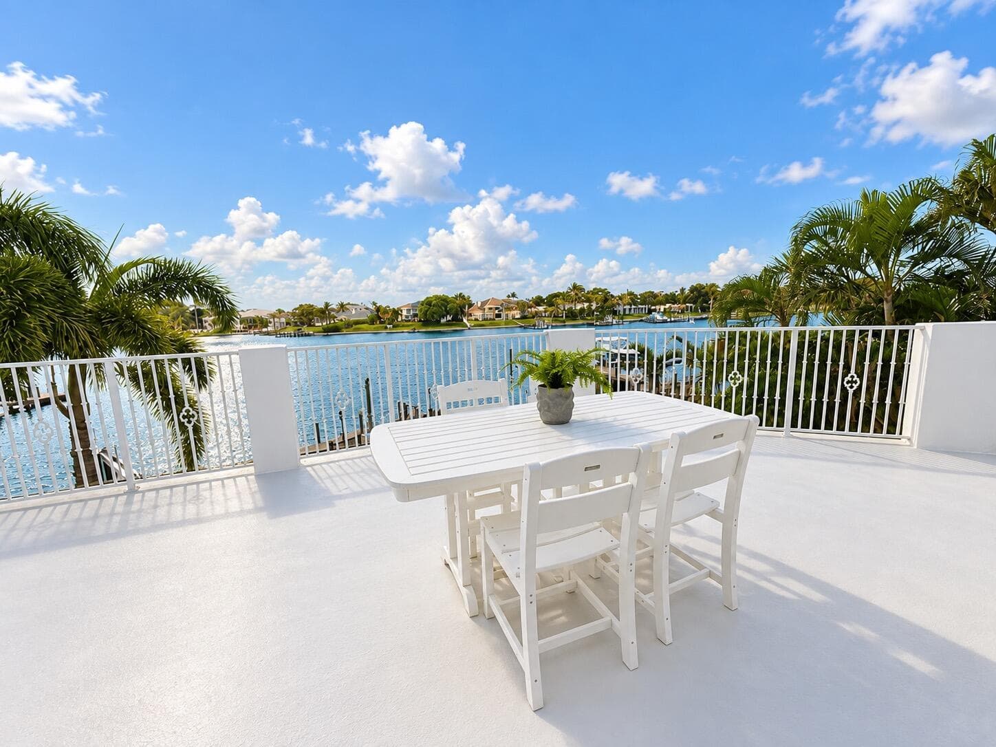 12864 S Shore Drive photo 2