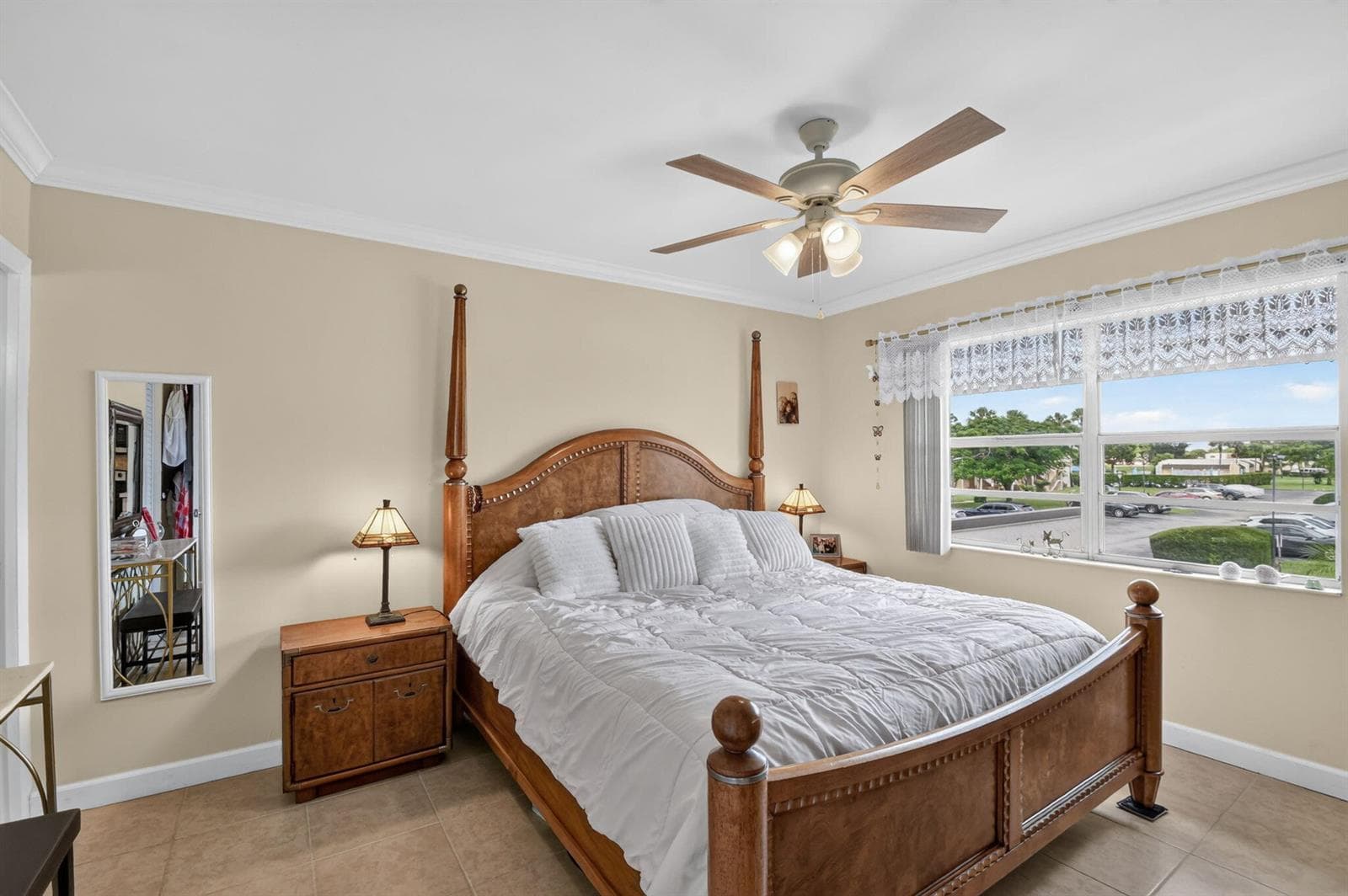 150 LAKE MERYL Drive 244 photo 16