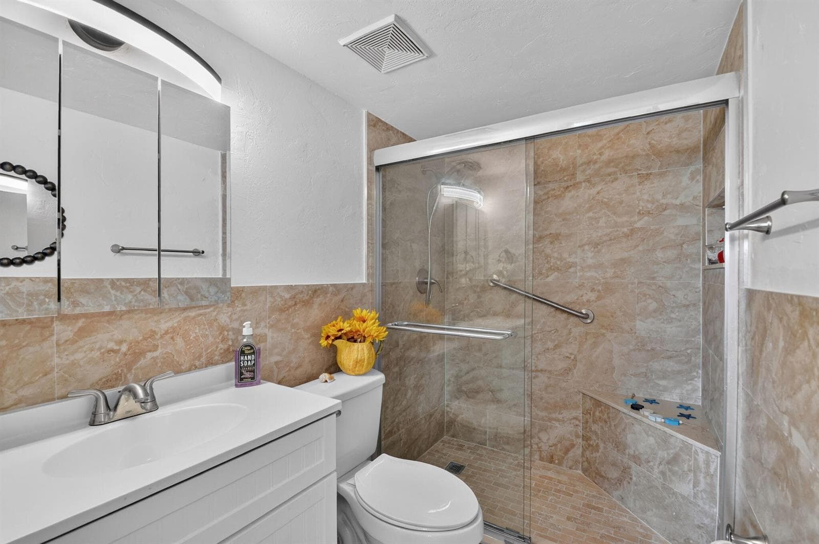 150 LAKE MERYL Drive 244 photo 19