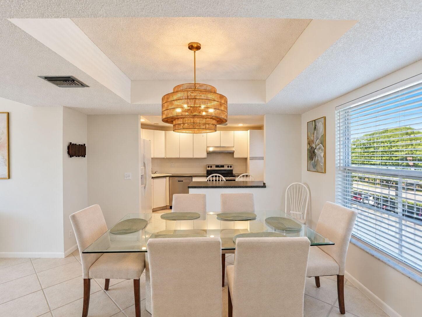 1 HARBOURSIDE Drive 4302 photo 5