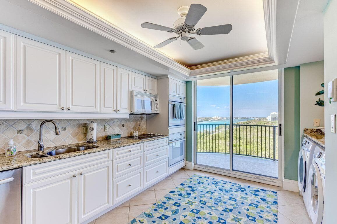400 S Beach Road 701 photo 19
