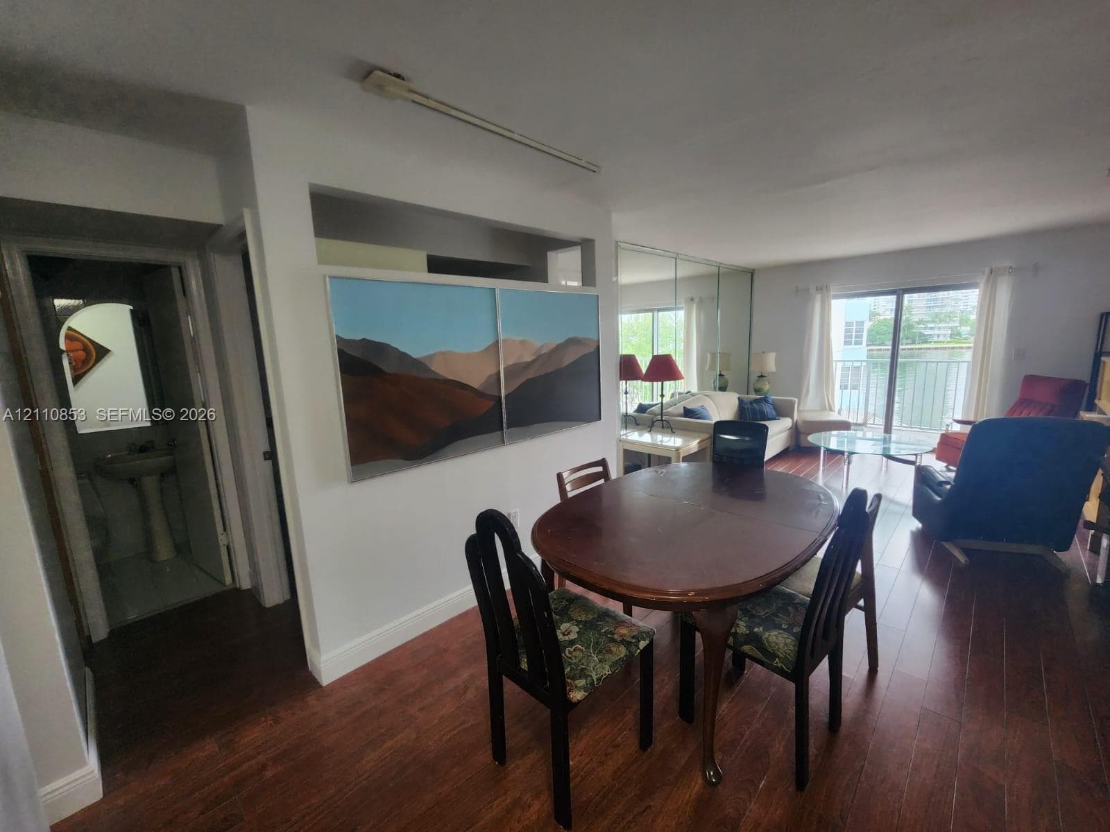 1674 Bay Rd 305 photo 3