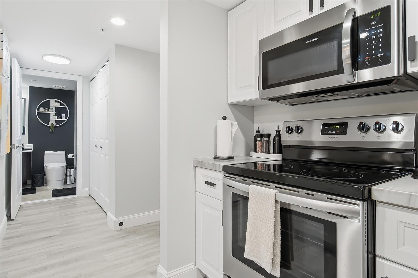 1801 N Flagler (Seasonal Rental) Drive 611 photo 5