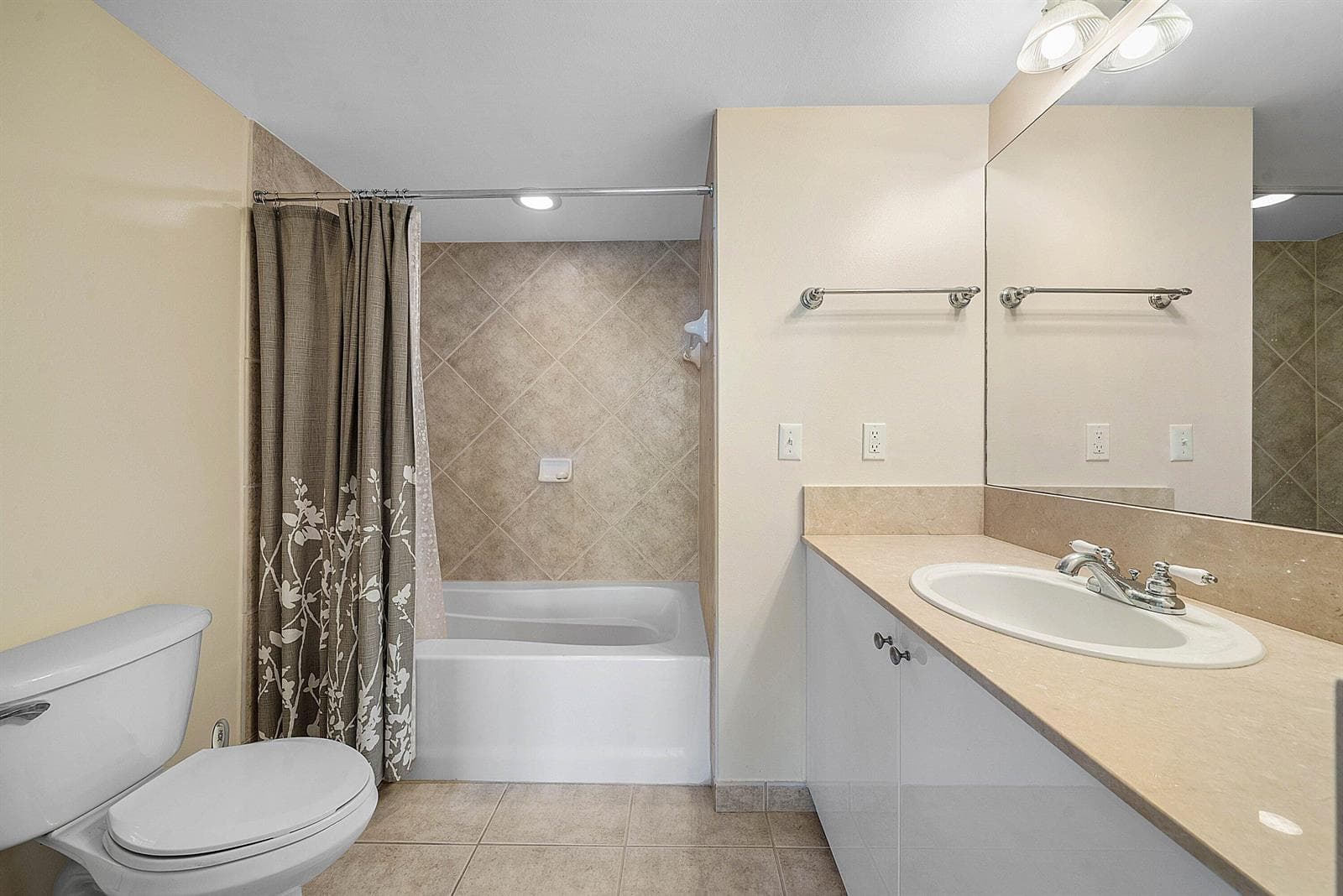 700 E Boynton Beach Boulevard 710 photo 23