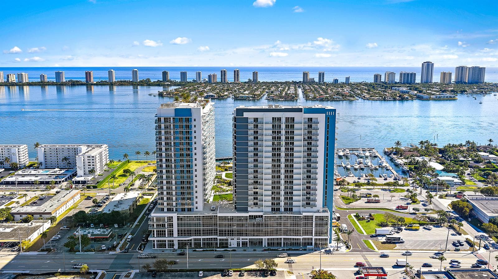 220 Lake Shore Drive 621 photo 5