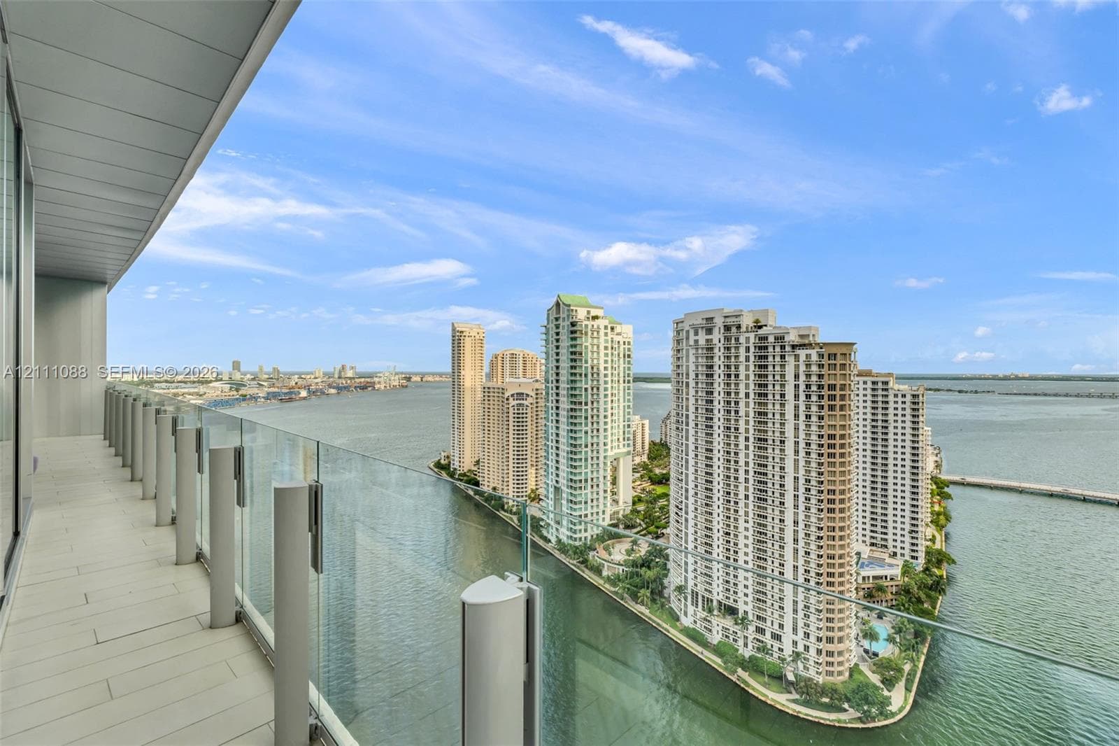 300 Biscayne Boulevard Way 3103C photo 23