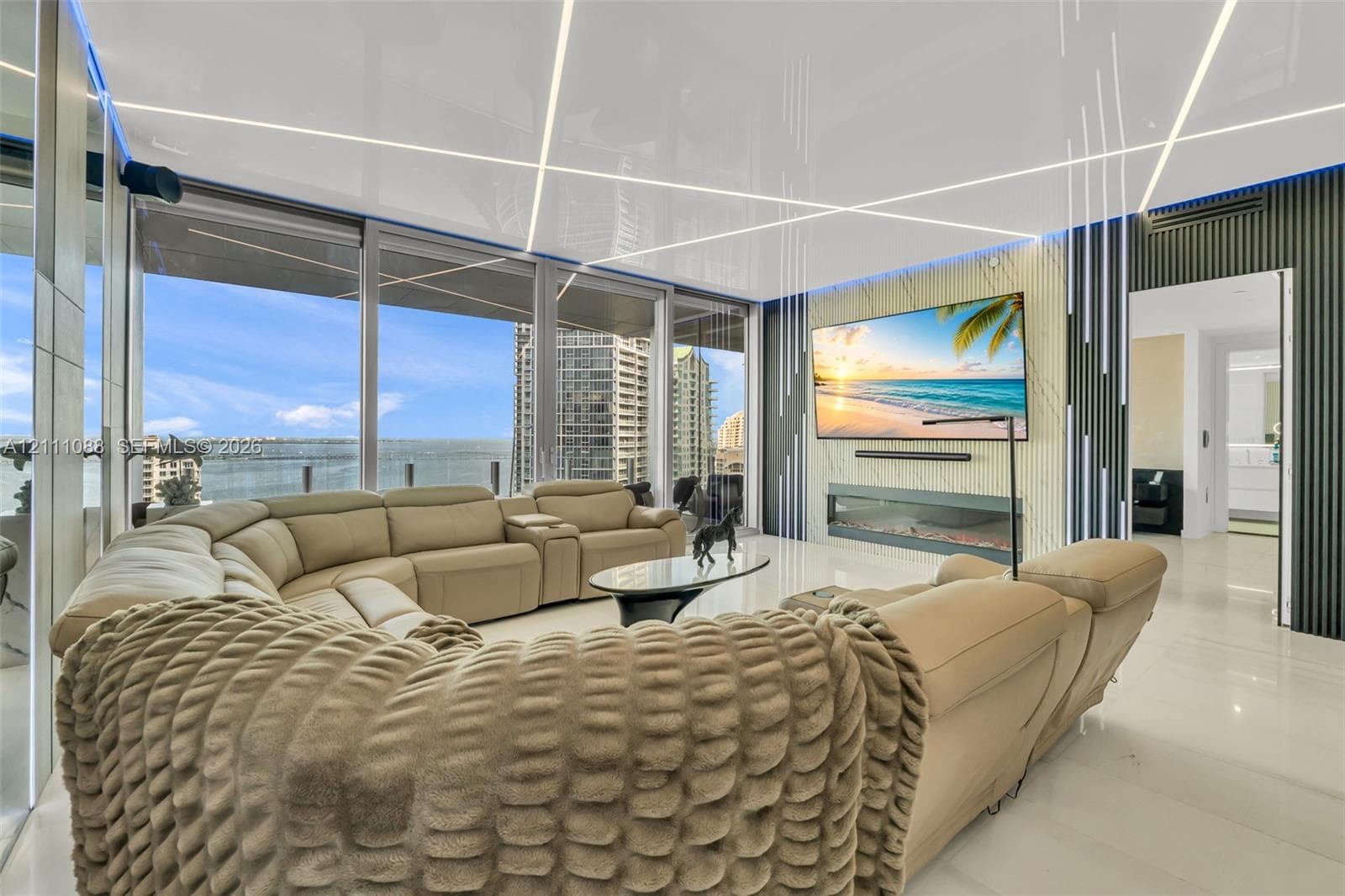 300 Biscayne Boulevard Way 3103C photo 12