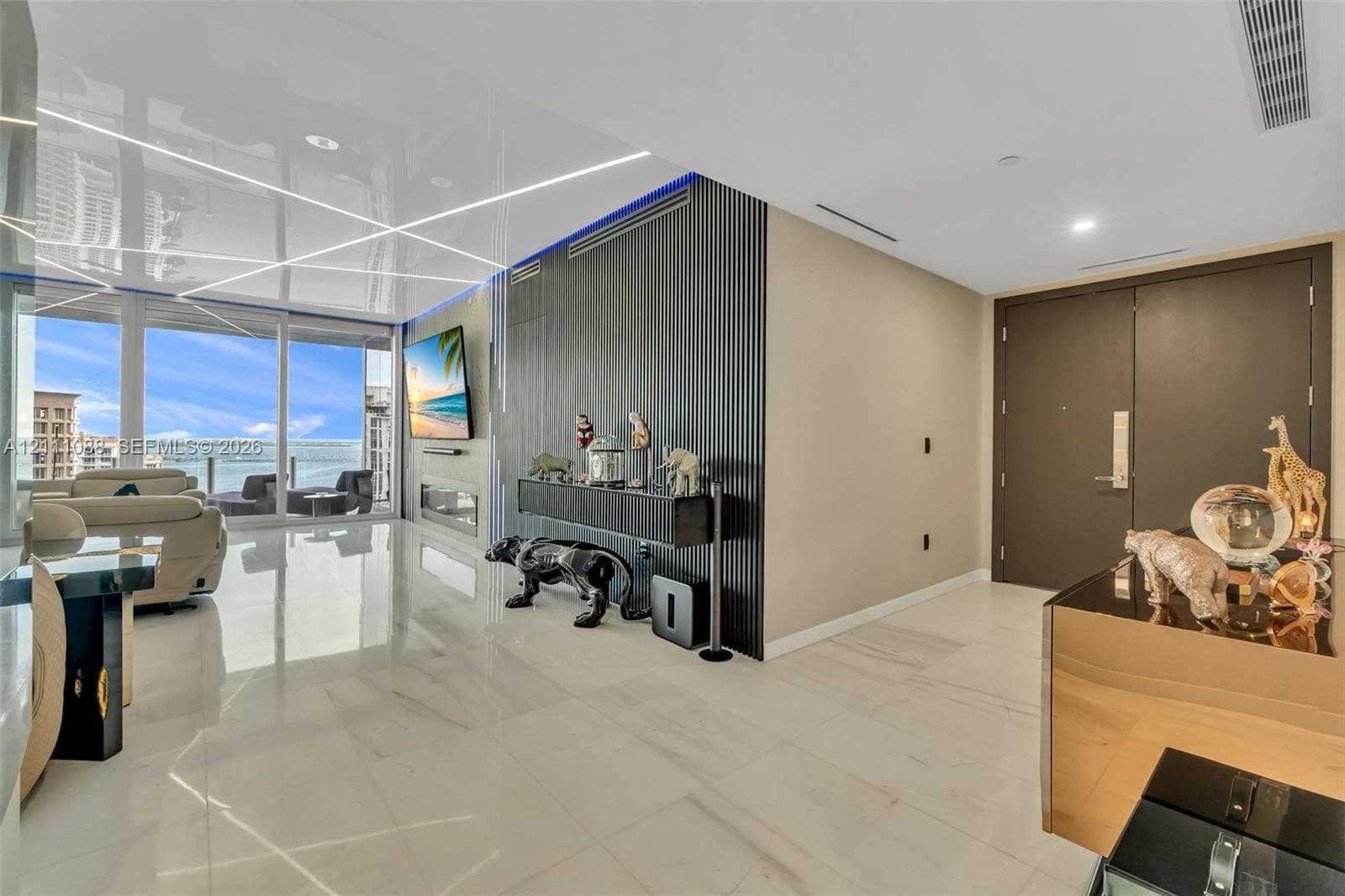 300 Biscayne Boulevard Way 3103C photo 7