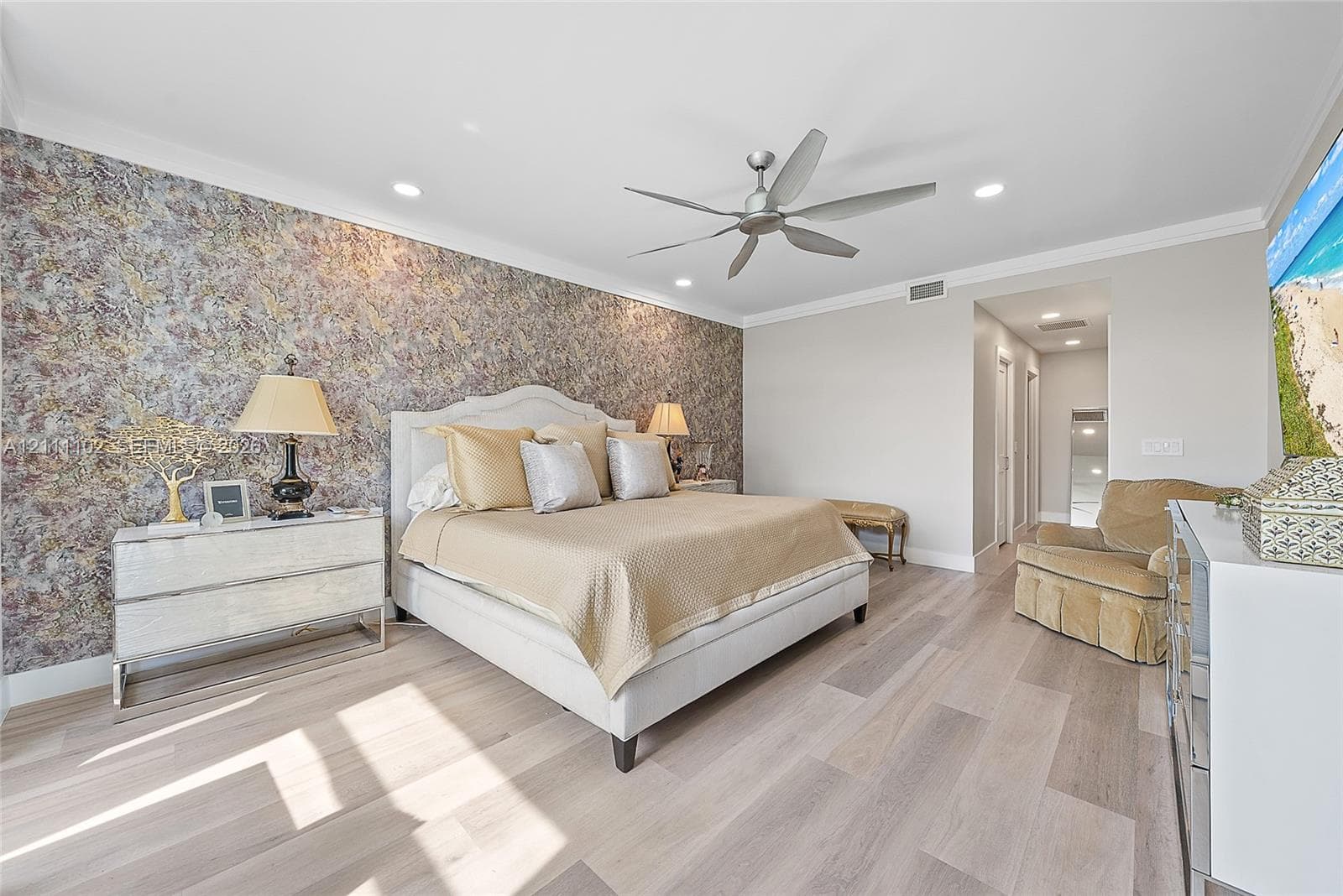 360 Spyglass Way photo 7