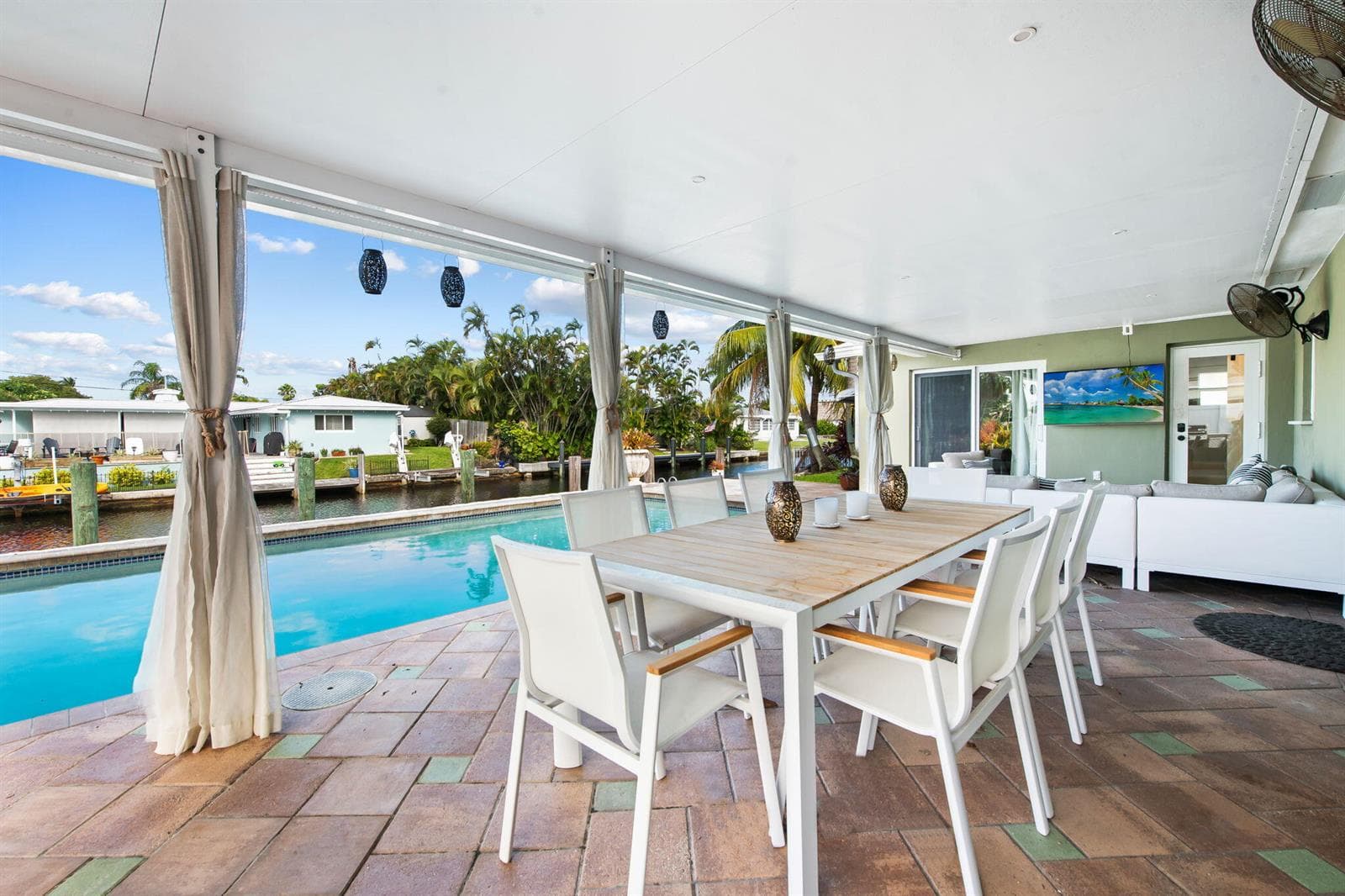 1611 SW 3RD Avenue photo 8