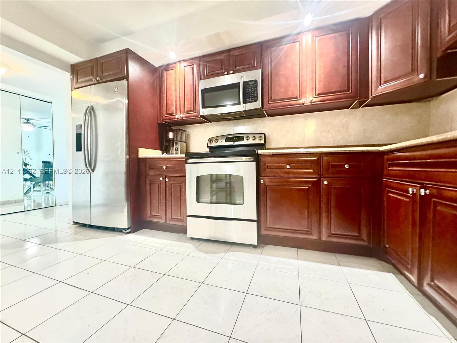 3800 S Ocean Dr 317 photo 4