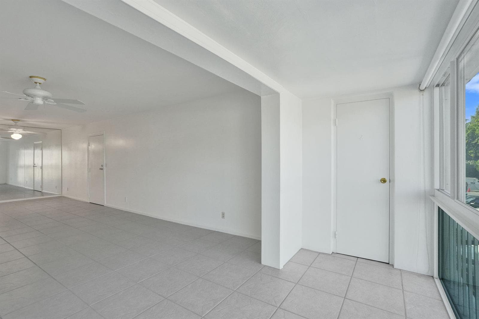 6469 BAY CLUB Drive 3 photo 19