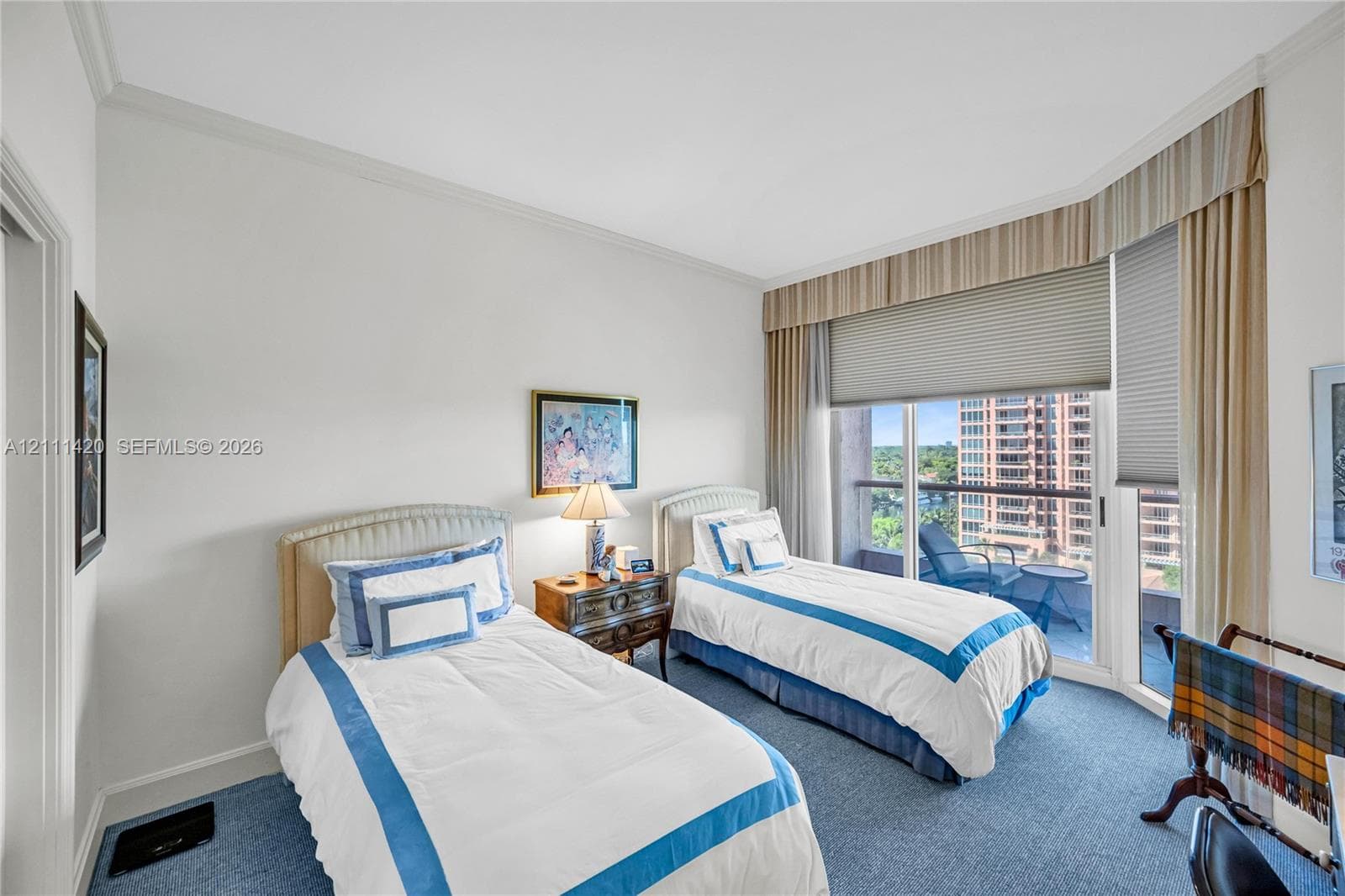 10 Edgewater Dr 10E photo 23