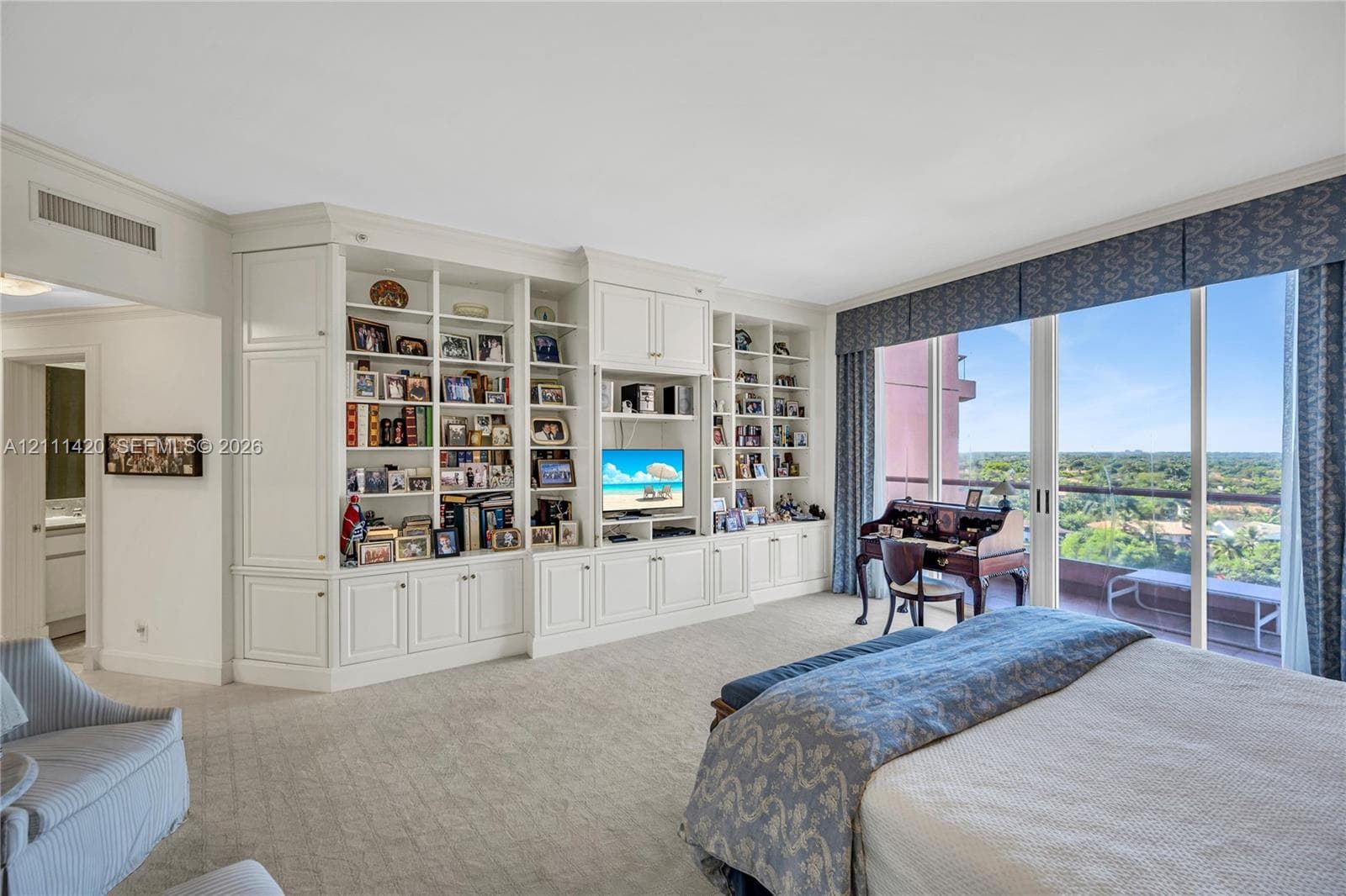 10 Edgewater Dr 10E photo 16
