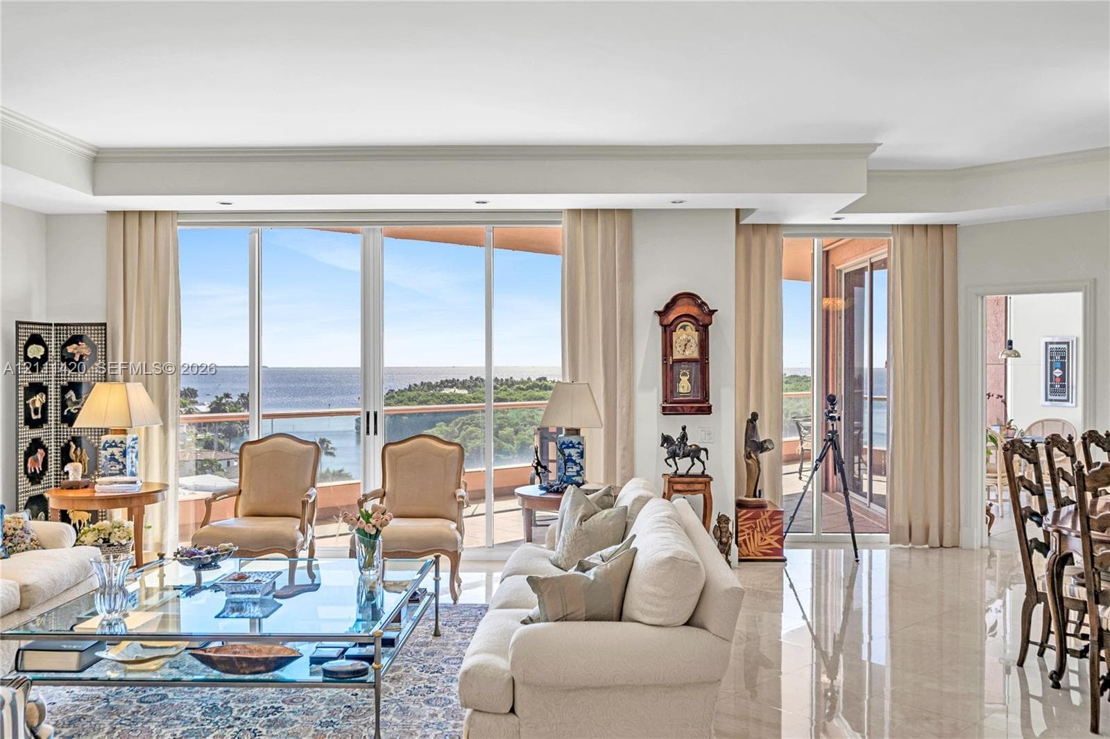 10 Edgewater Dr 10E photo 3