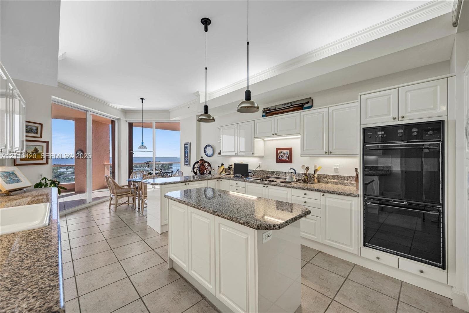 10 Edgewater Dr 10E photo 10