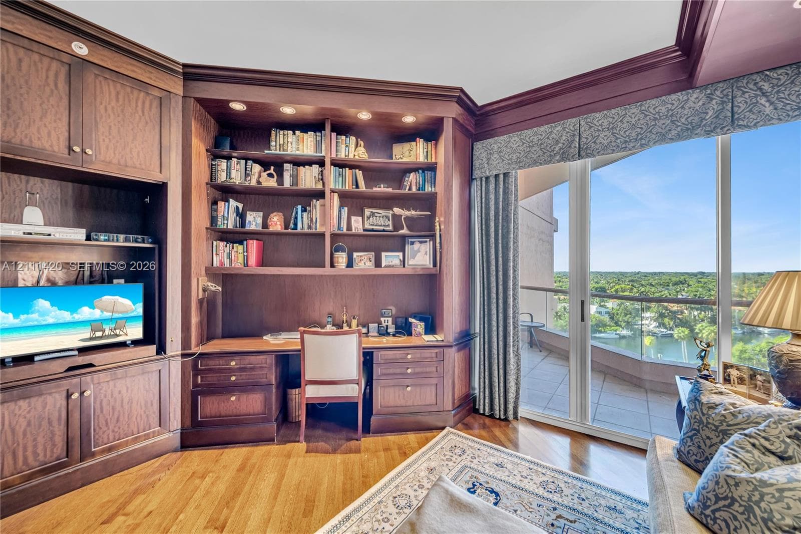 10 Edgewater Dr 10E photo 21