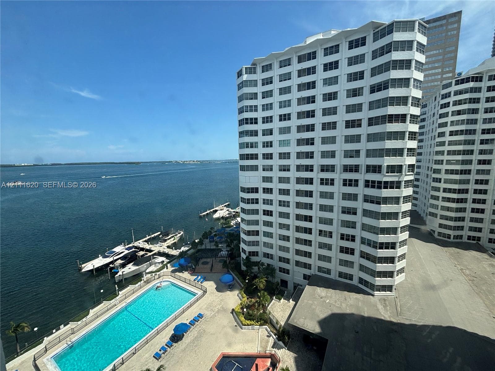 801 Brickell Bay Dr 1265 photo 2