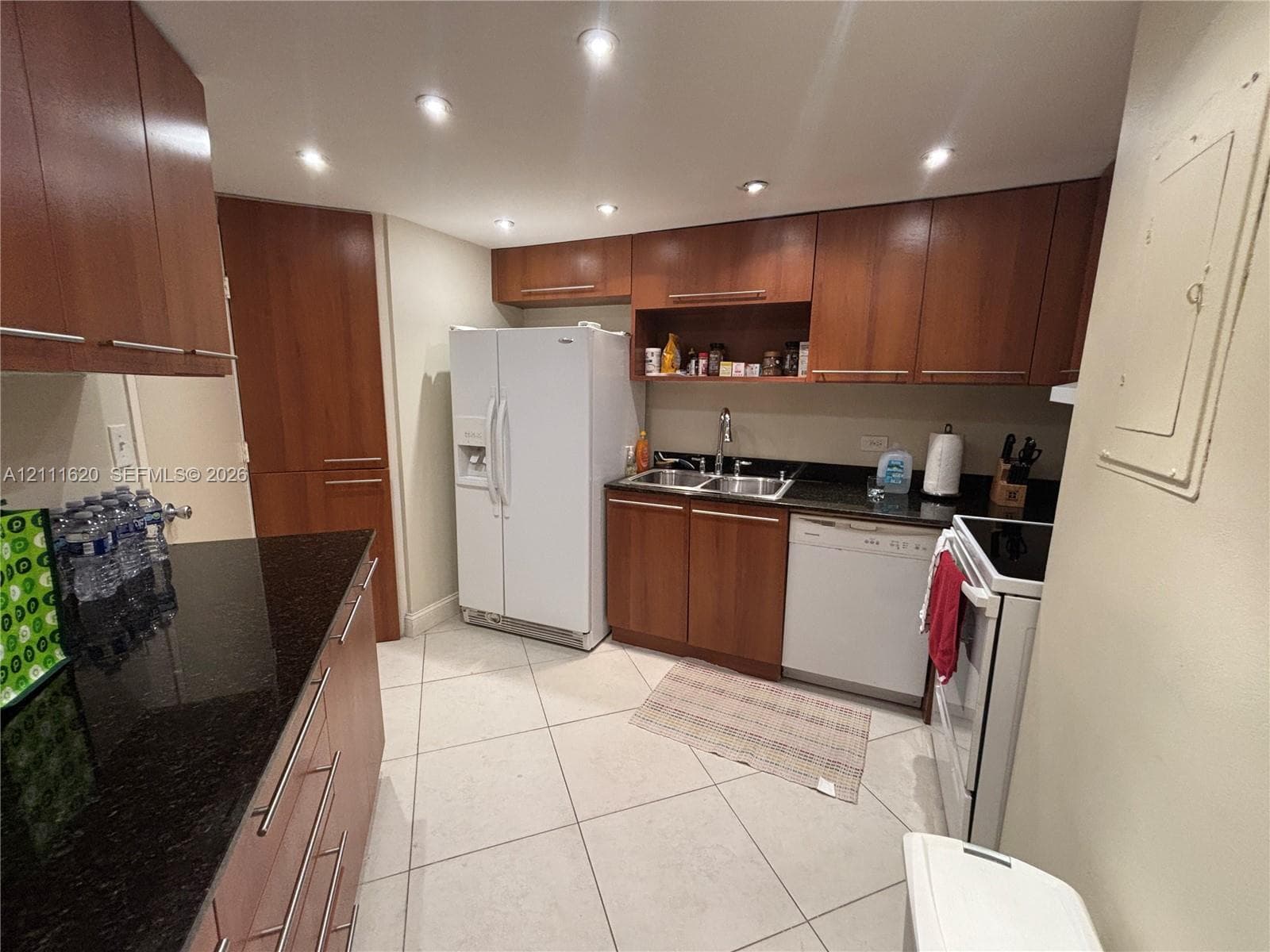 801 Brickell Bay Dr 1265 photo 6