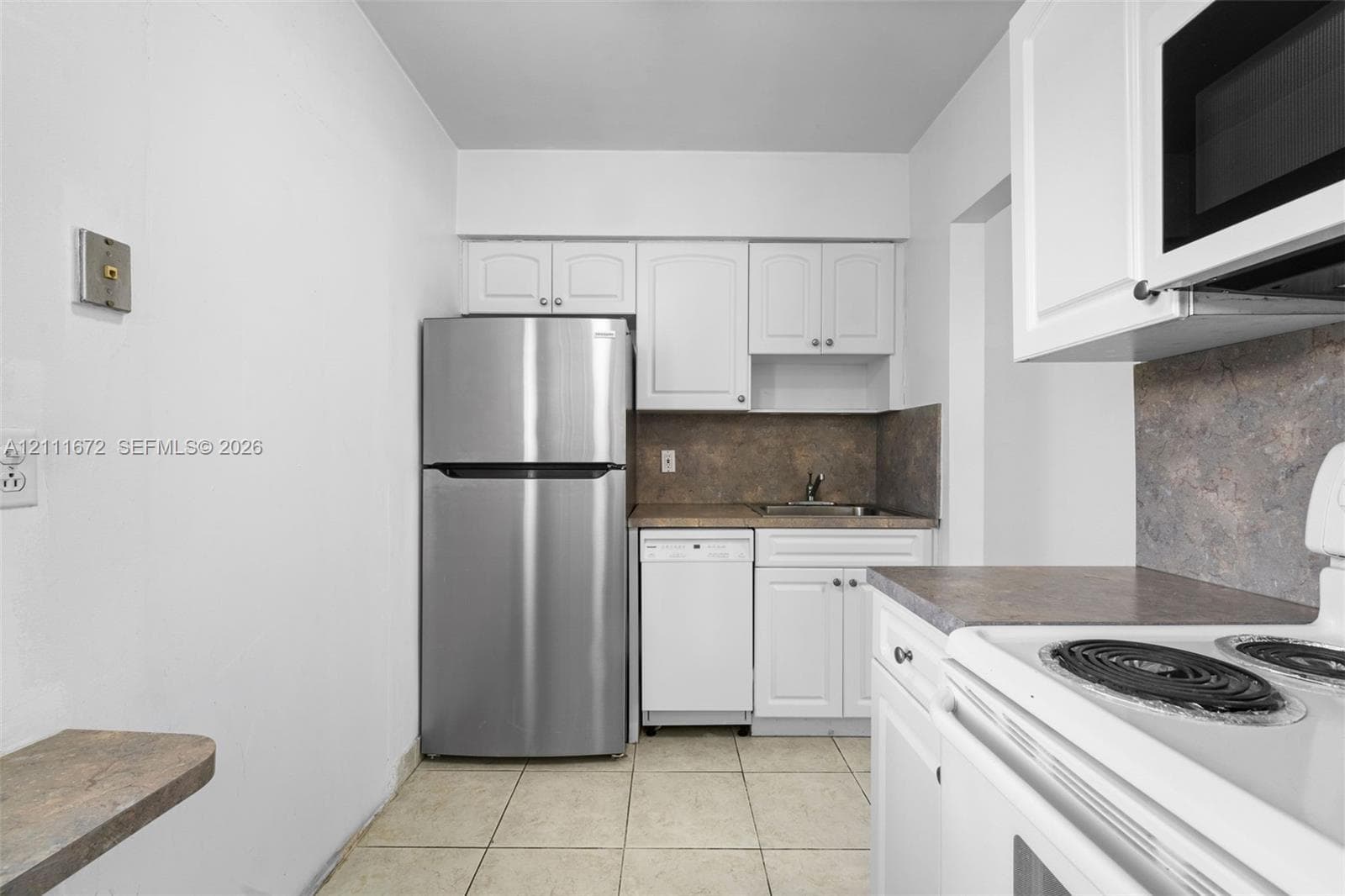 2380 Diana Dr 8 photo 22