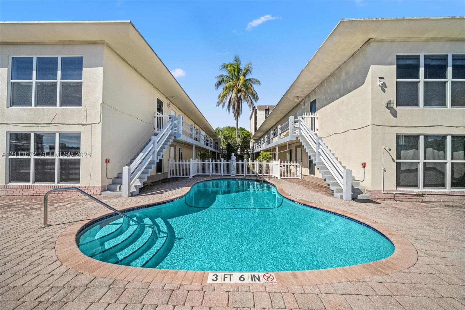 2380 Diana Dr 8 photo 5
