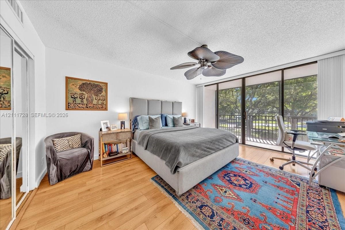 3401 N Country Club Dr 110 photo 4