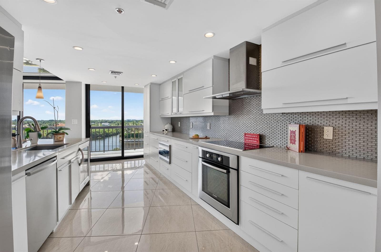 4740 S OCEAN Boulevard 808 photo 10