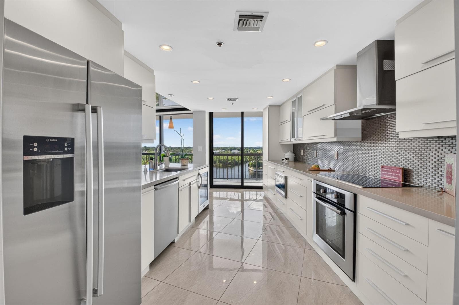 4740 S OCEAN Boulevard 808 photo 11
