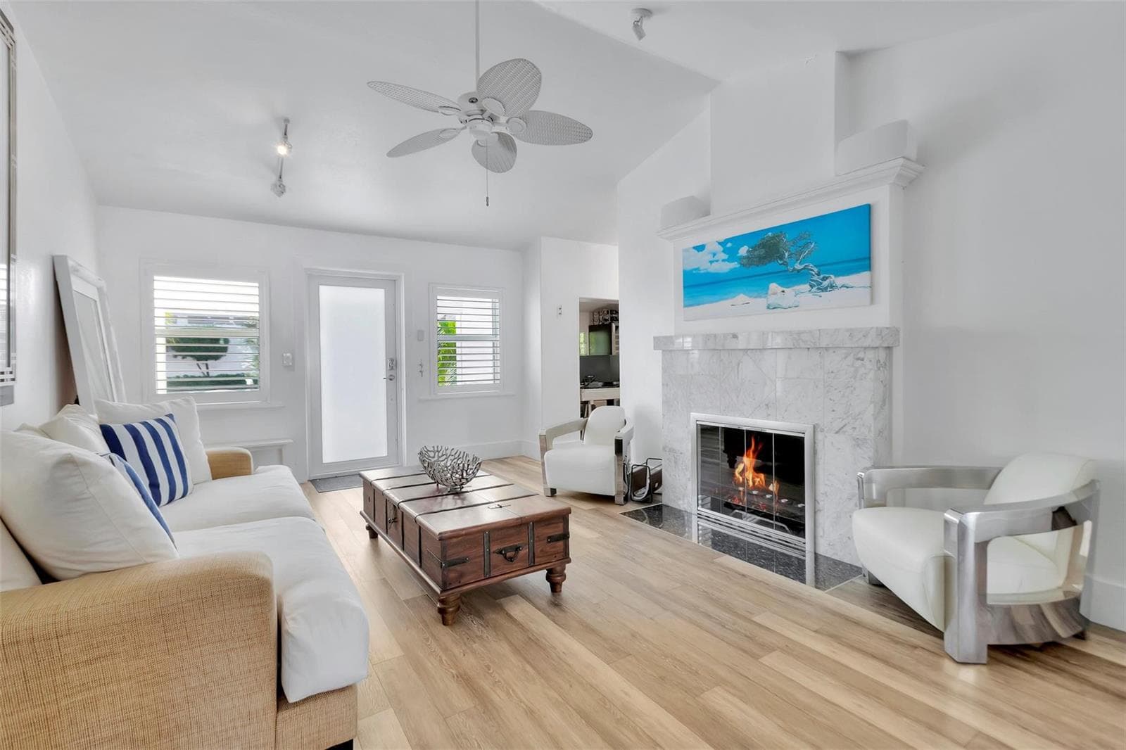2517 E LAS OLAS Boulevard photo 16