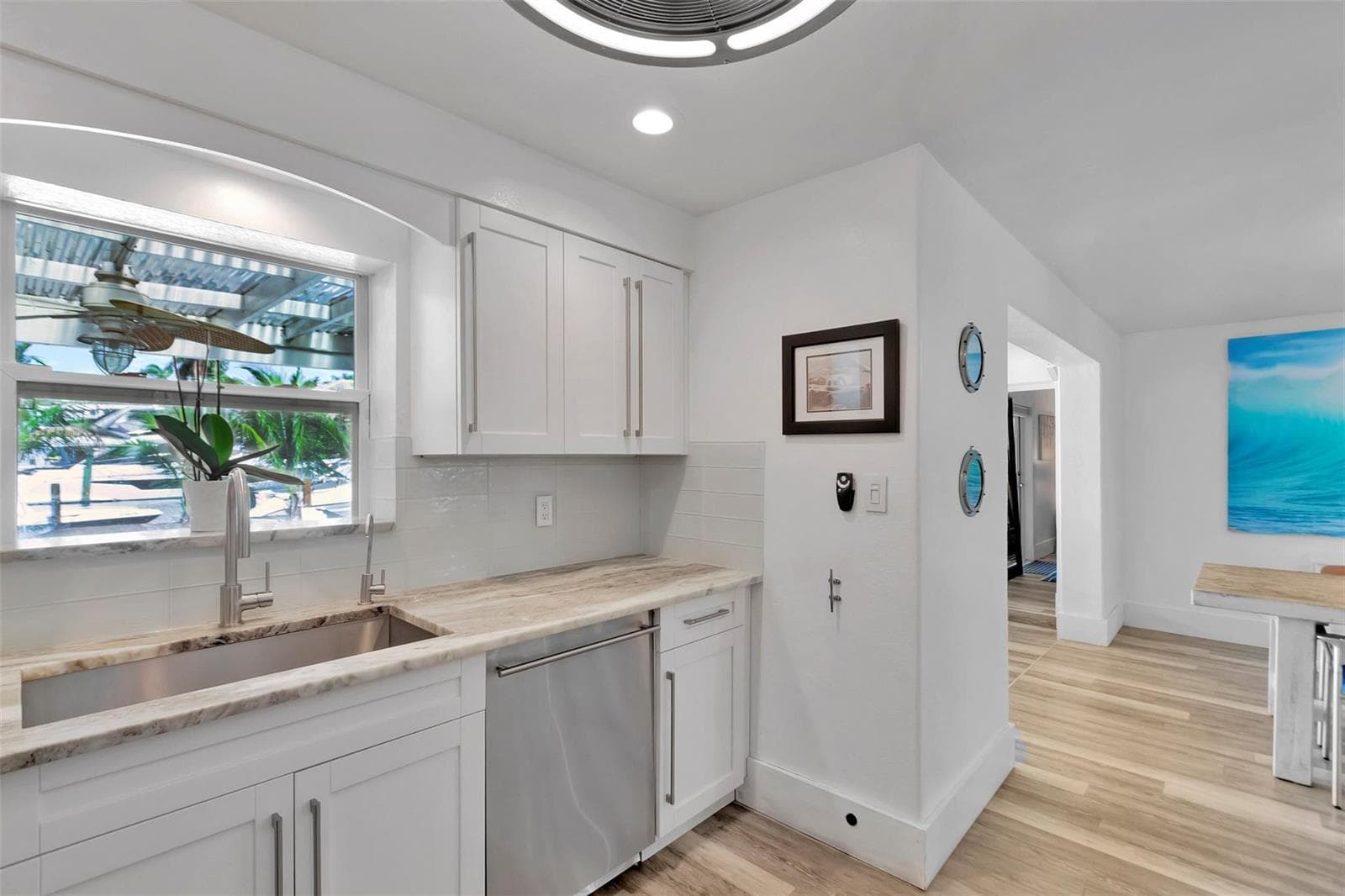 2517 E LAS OLAS Boulevard photo 18