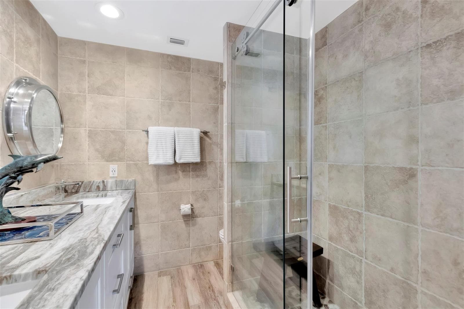 2517 E LAS OLAS Boulevard photo 25