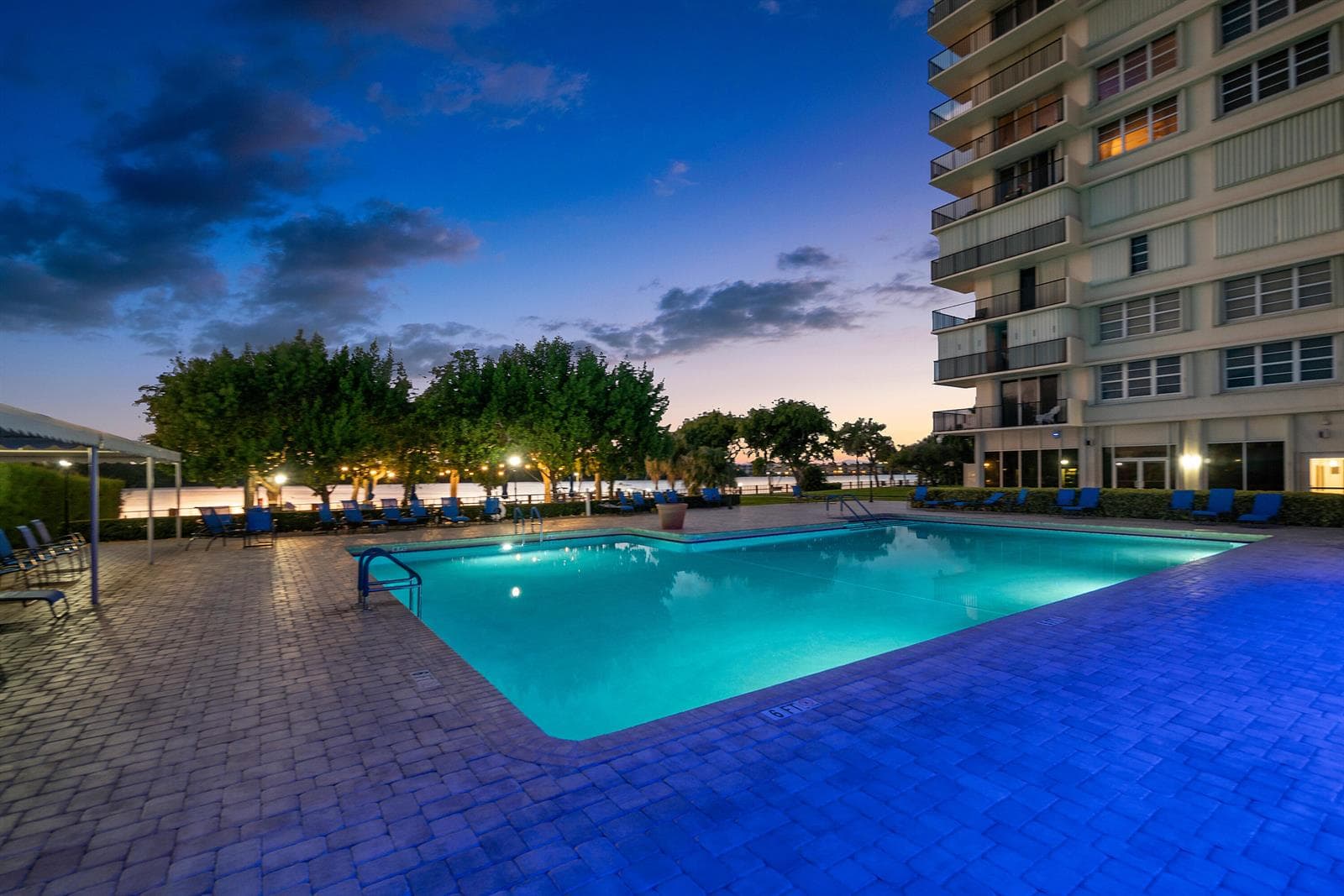 2121 N OCEAN Boulevard 1408W photo 23