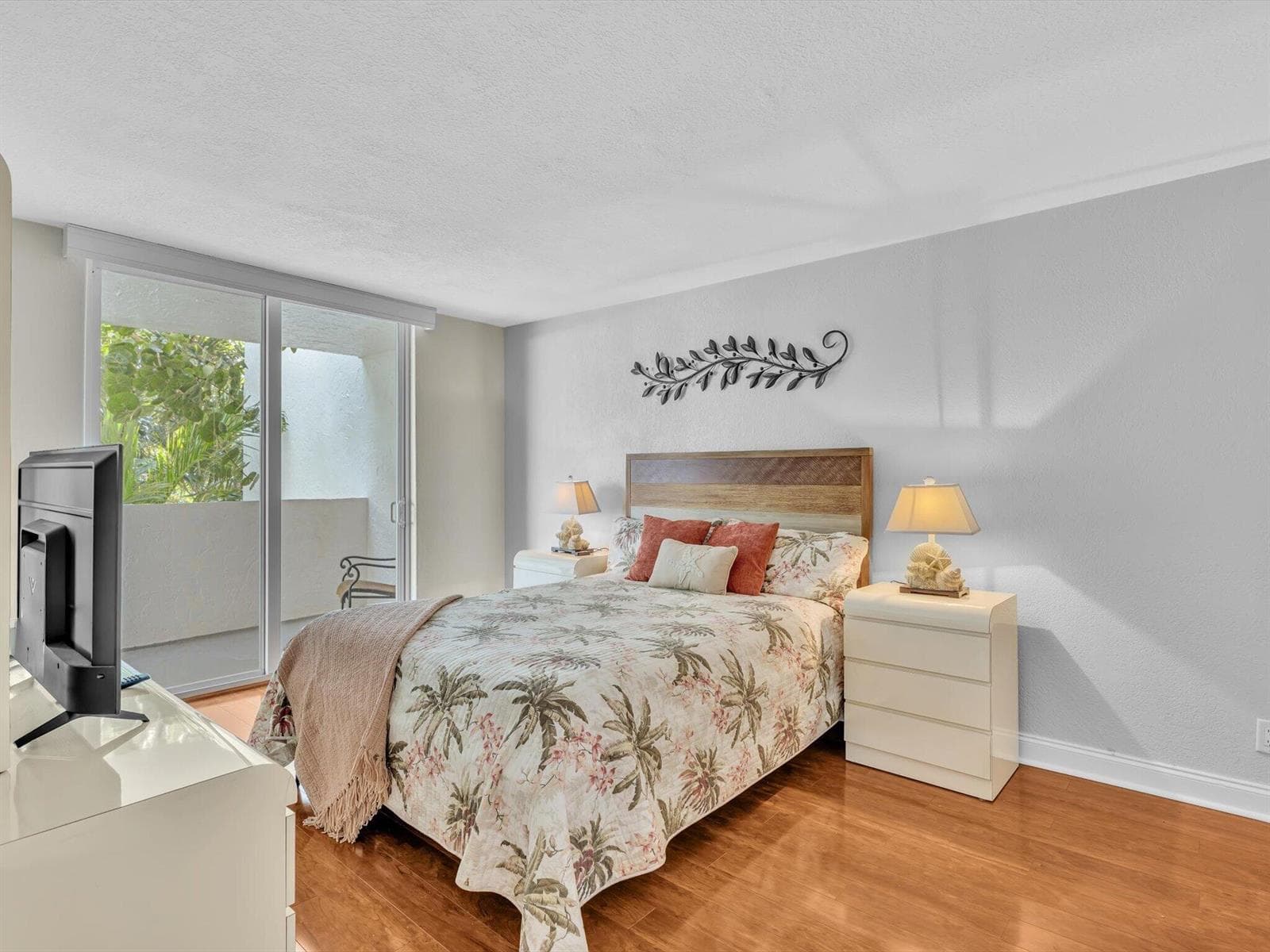 1421 S OCEAN Boulevard 214 photo 18