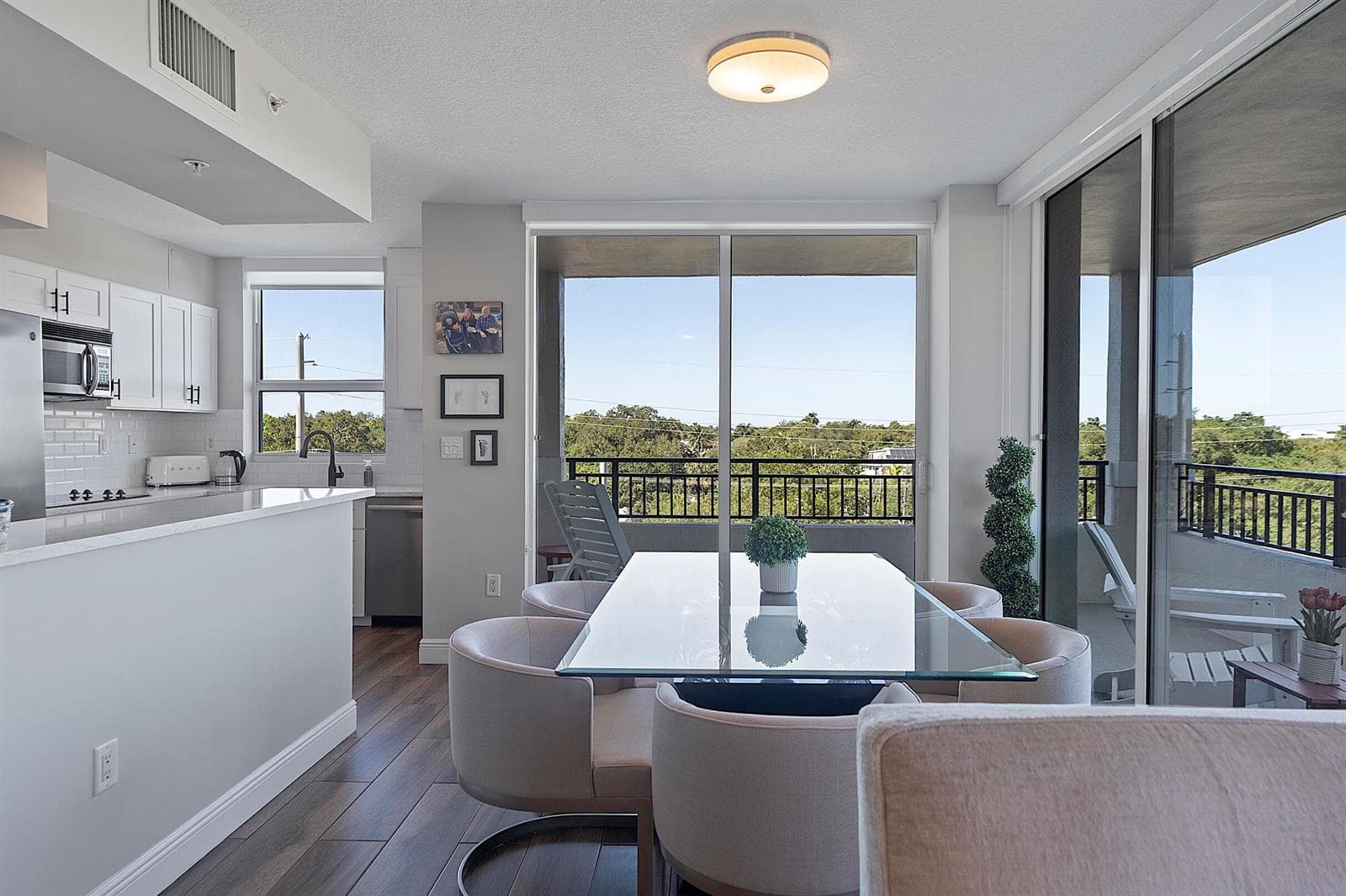 610 W LAS OLAS Boulevard 413N photo 8