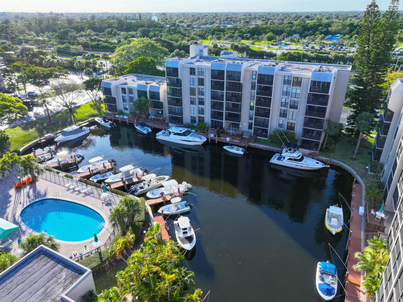 4 ROYAL PALM Way 6050 photo 6
