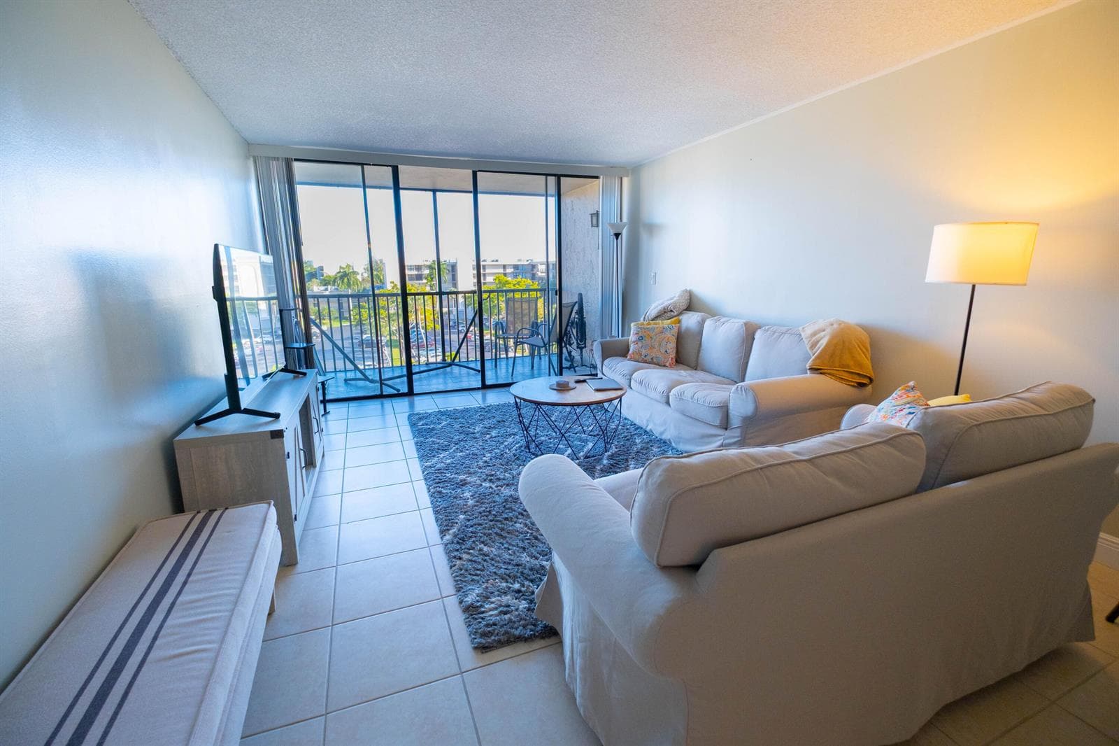 4 ROYAL PALM Way 6050 photo 9