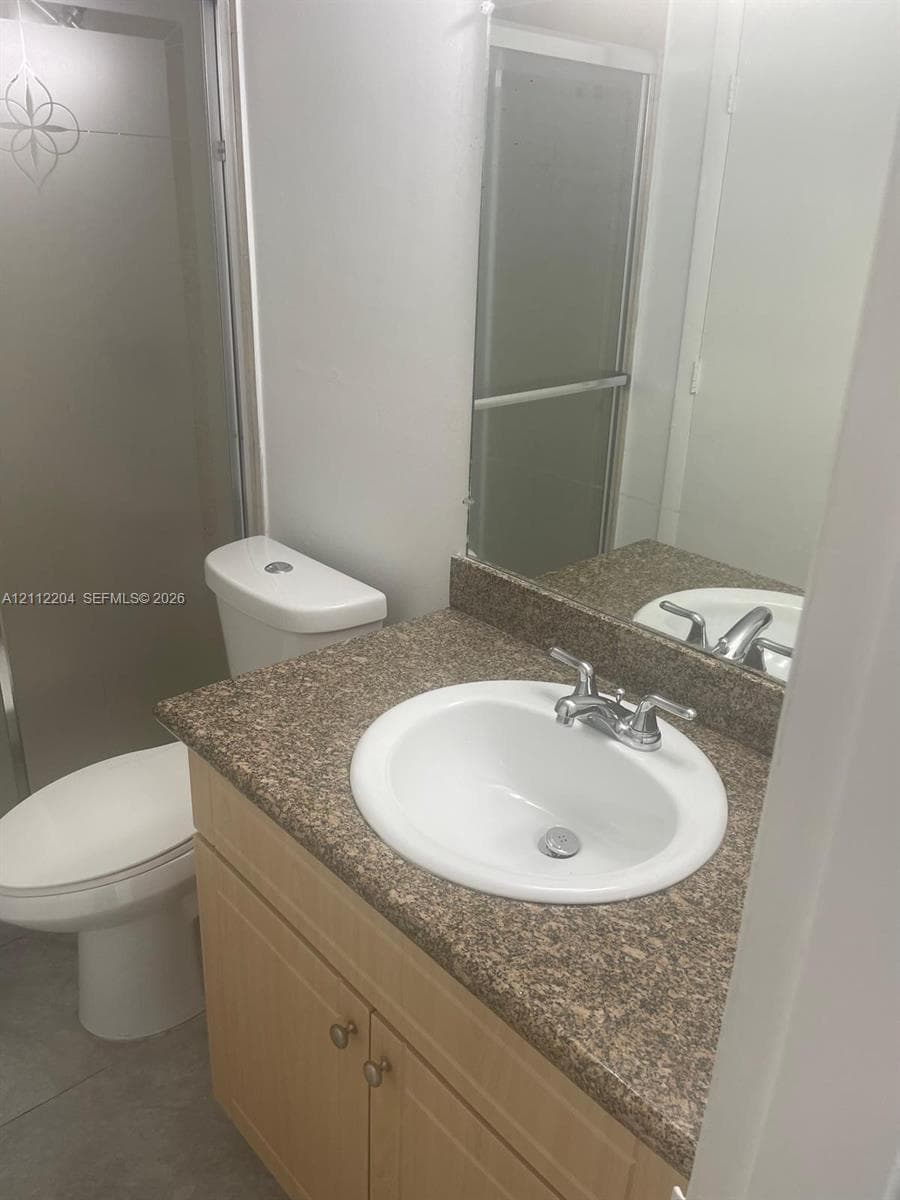 2020 NE 135th St 910 photo 10