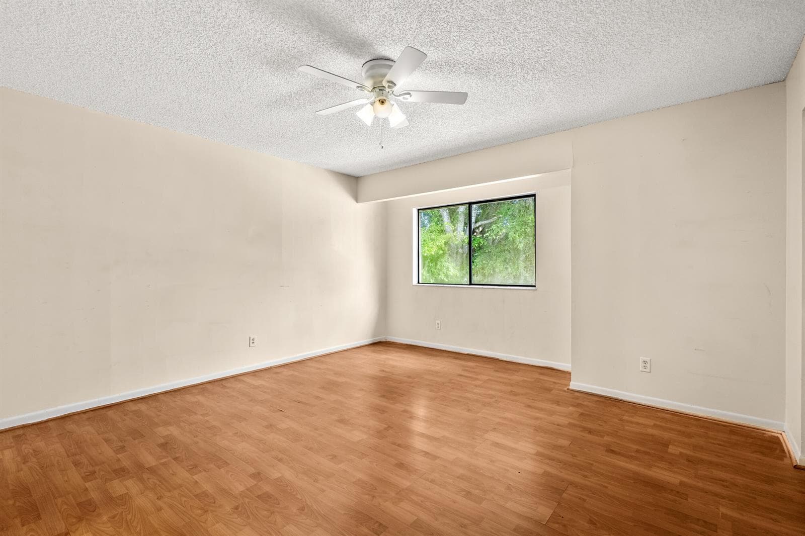 6001 Channel Drive photo 13