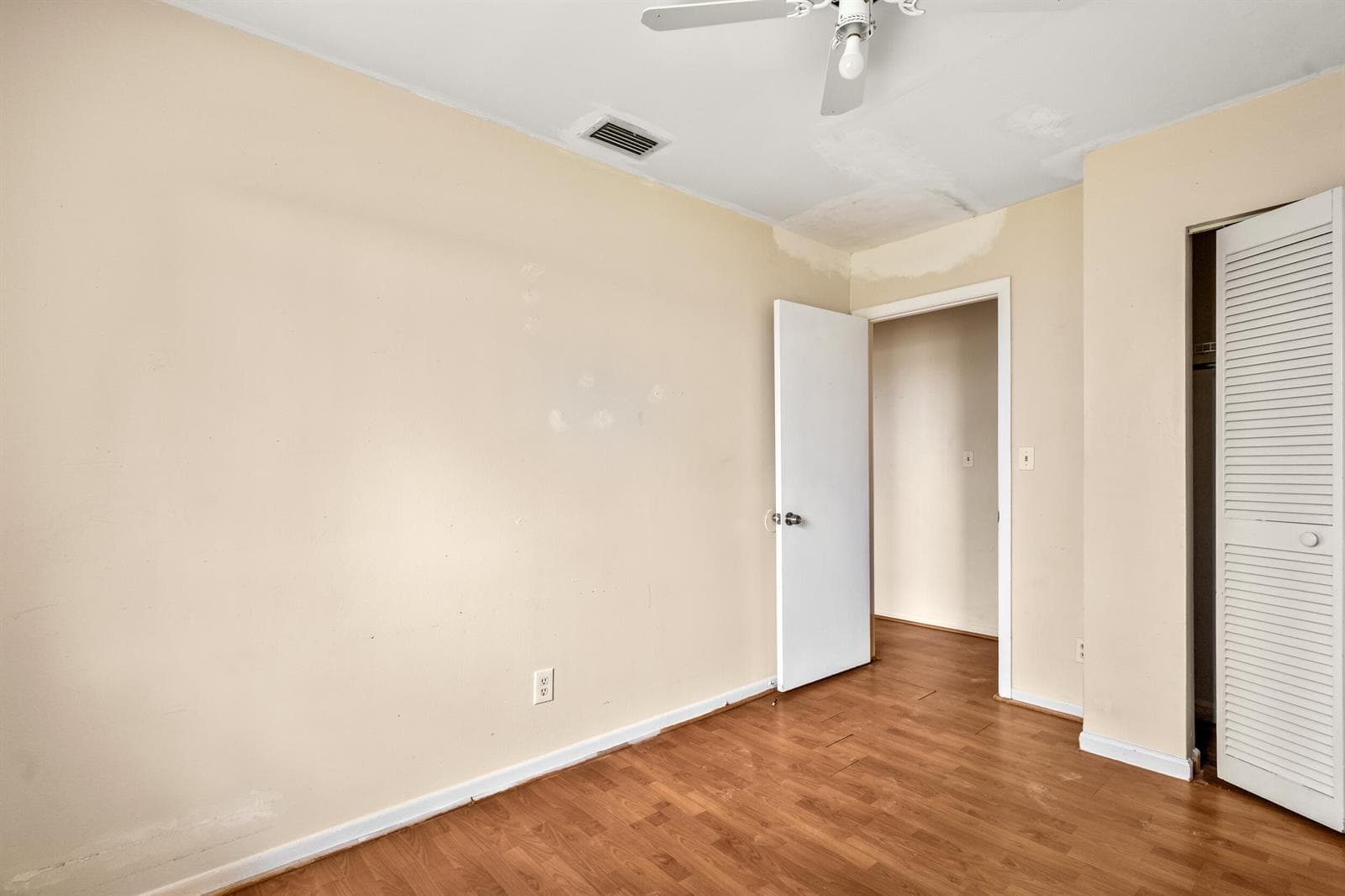 6001 Channel Drive photo 17