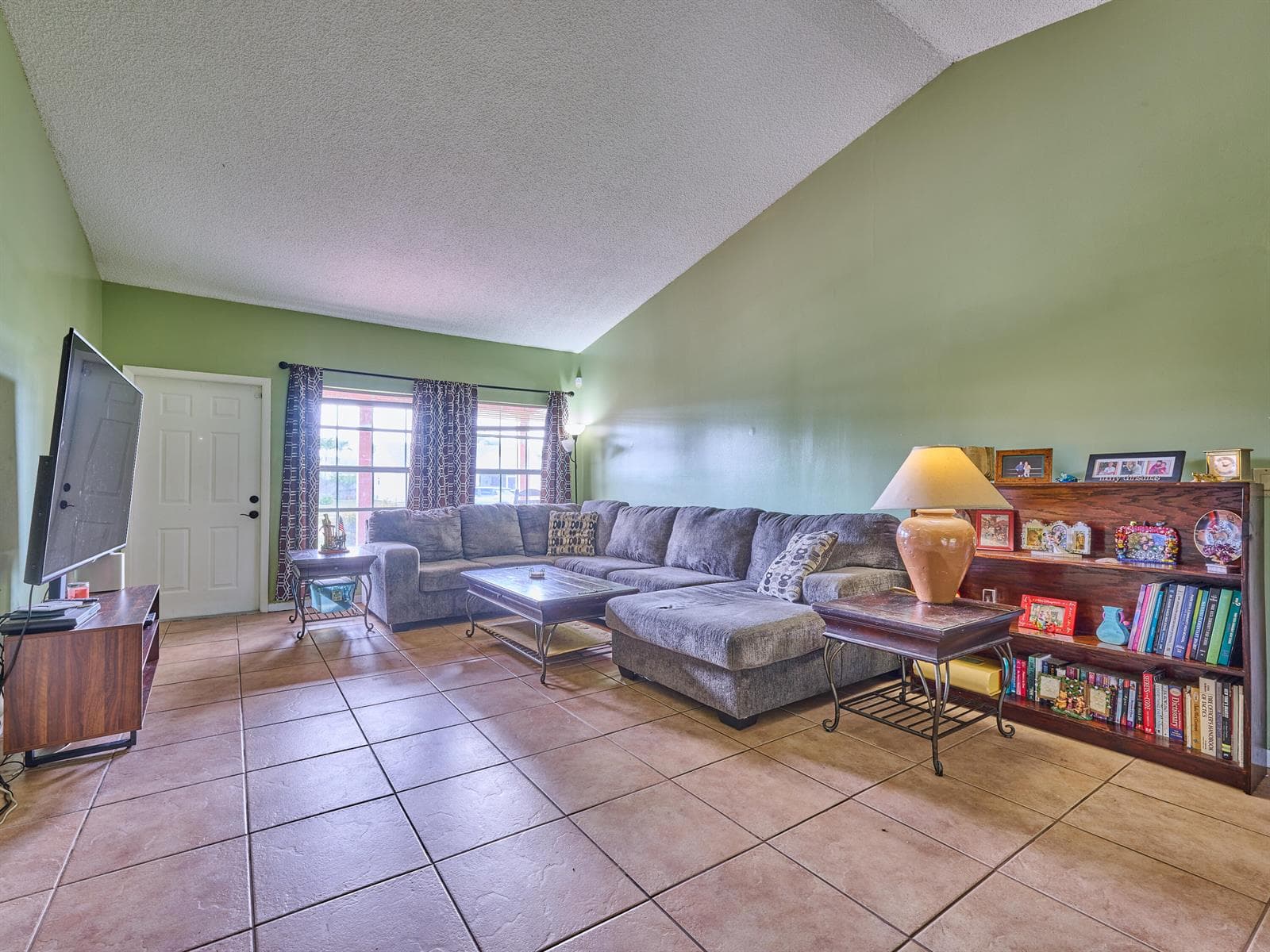 7723 CANAL Drive photo 25