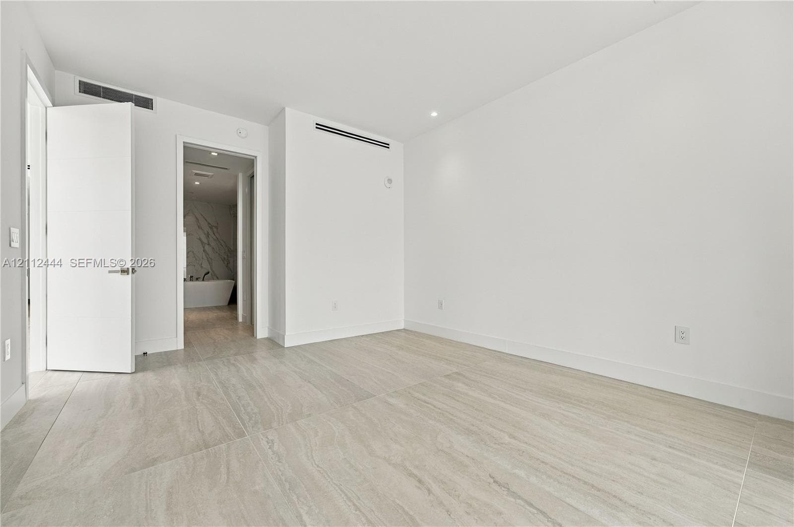 4714 N Flagler Dr 1601 photo 15