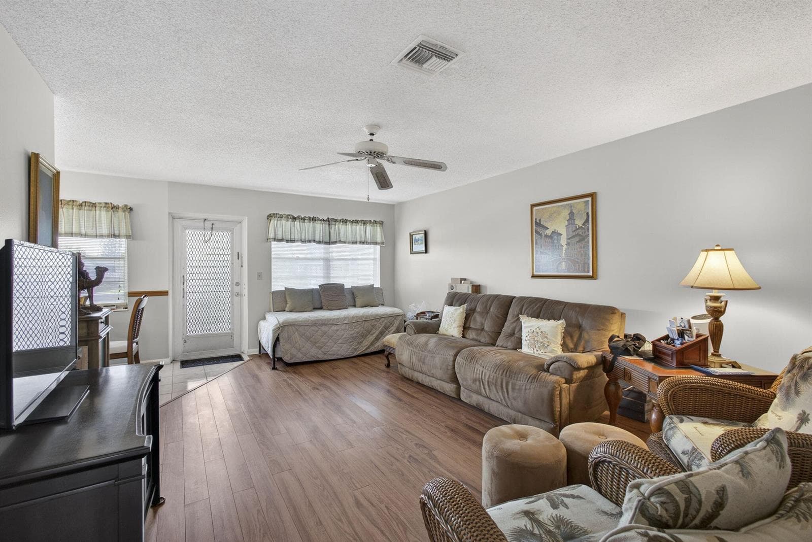 272 BEDFORD K photo 2