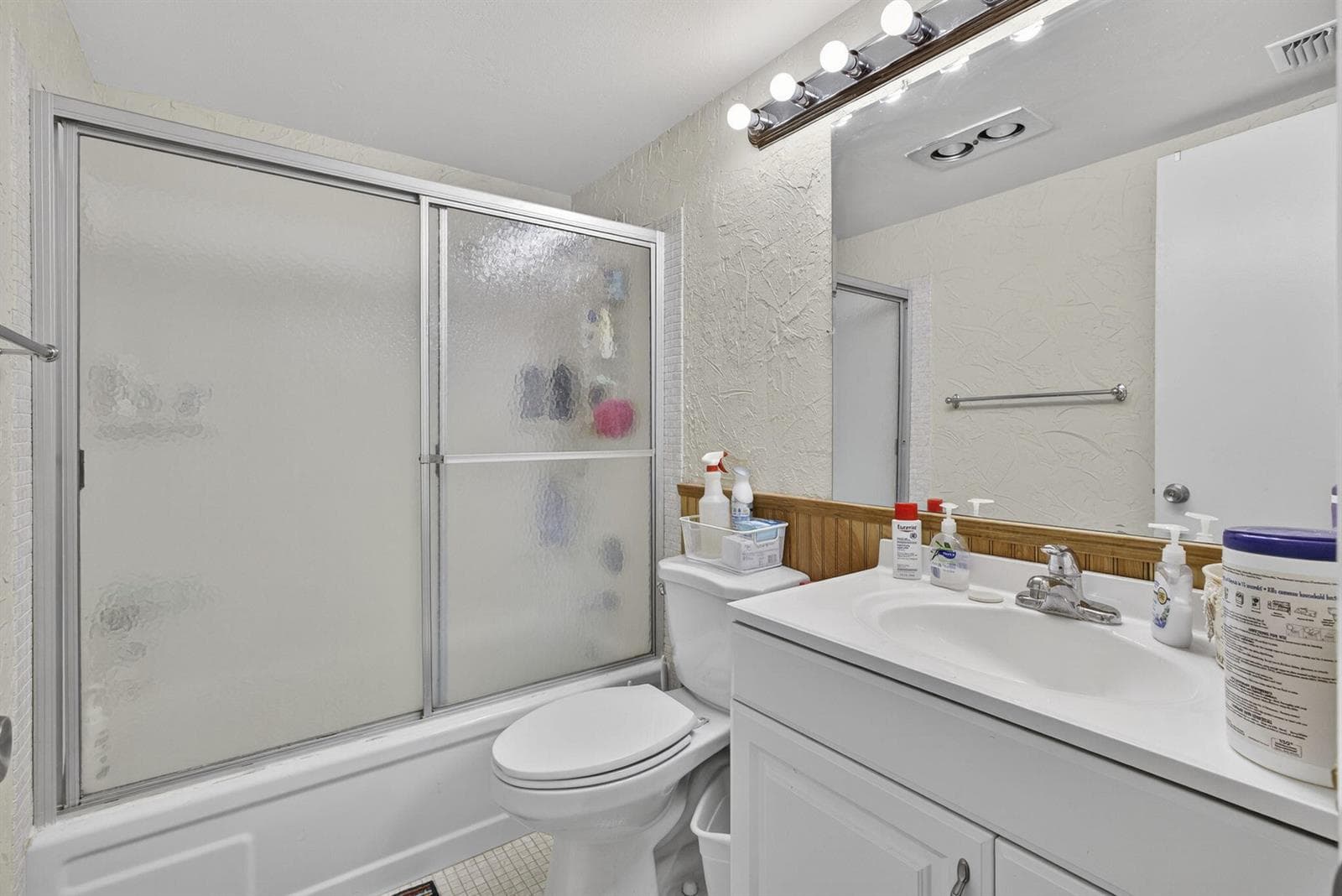 272 BEDFORD K photo 10