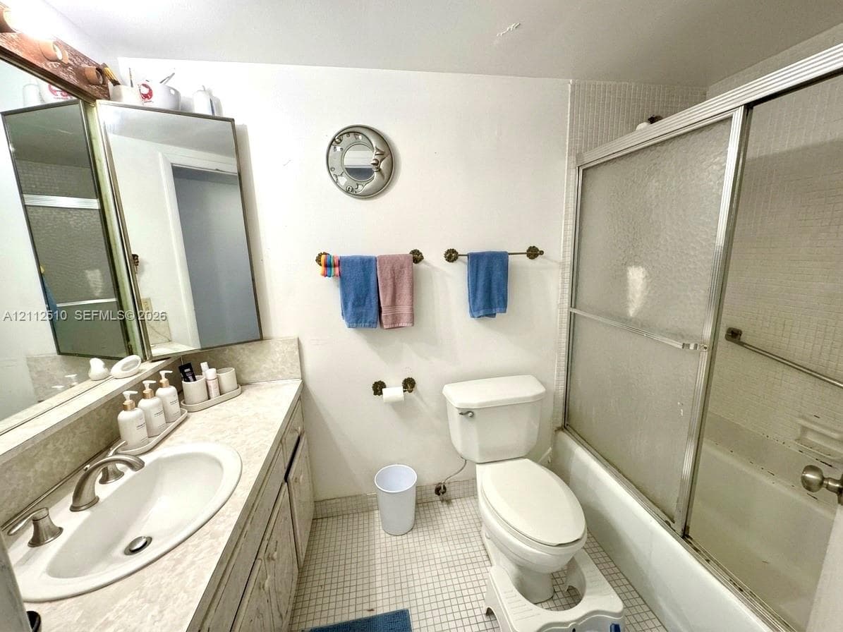 9250 W Bay Harbor Dr 4A photo 13