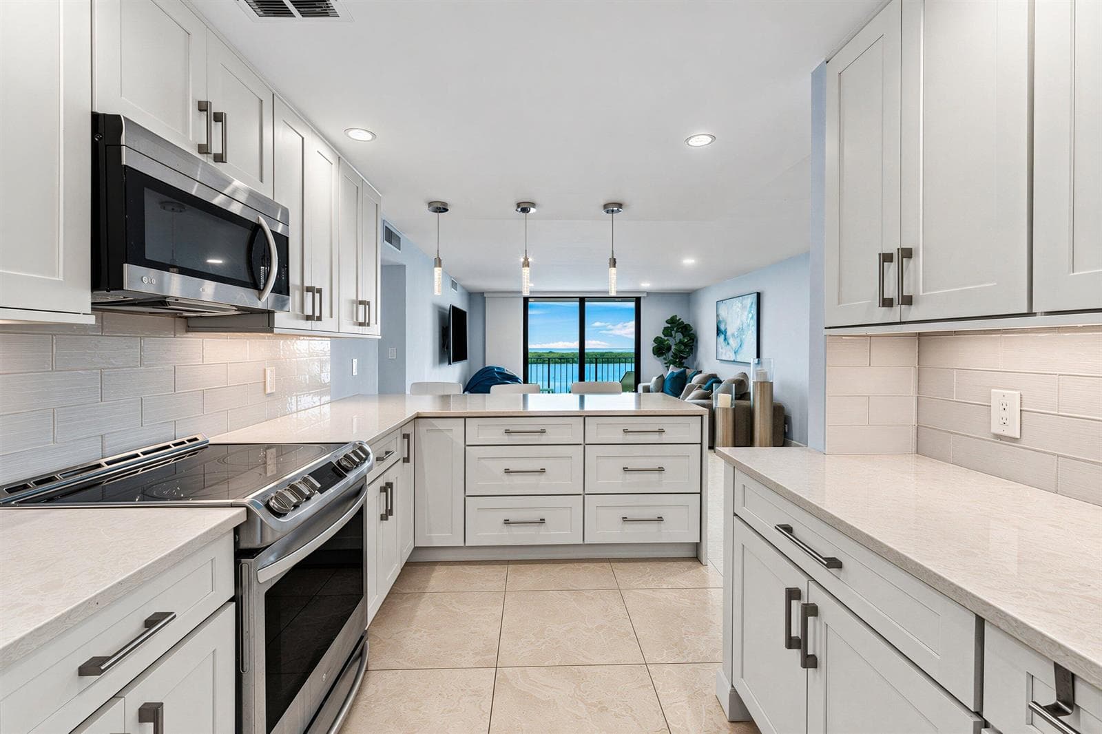 1200 Marine Way 902 photo 8