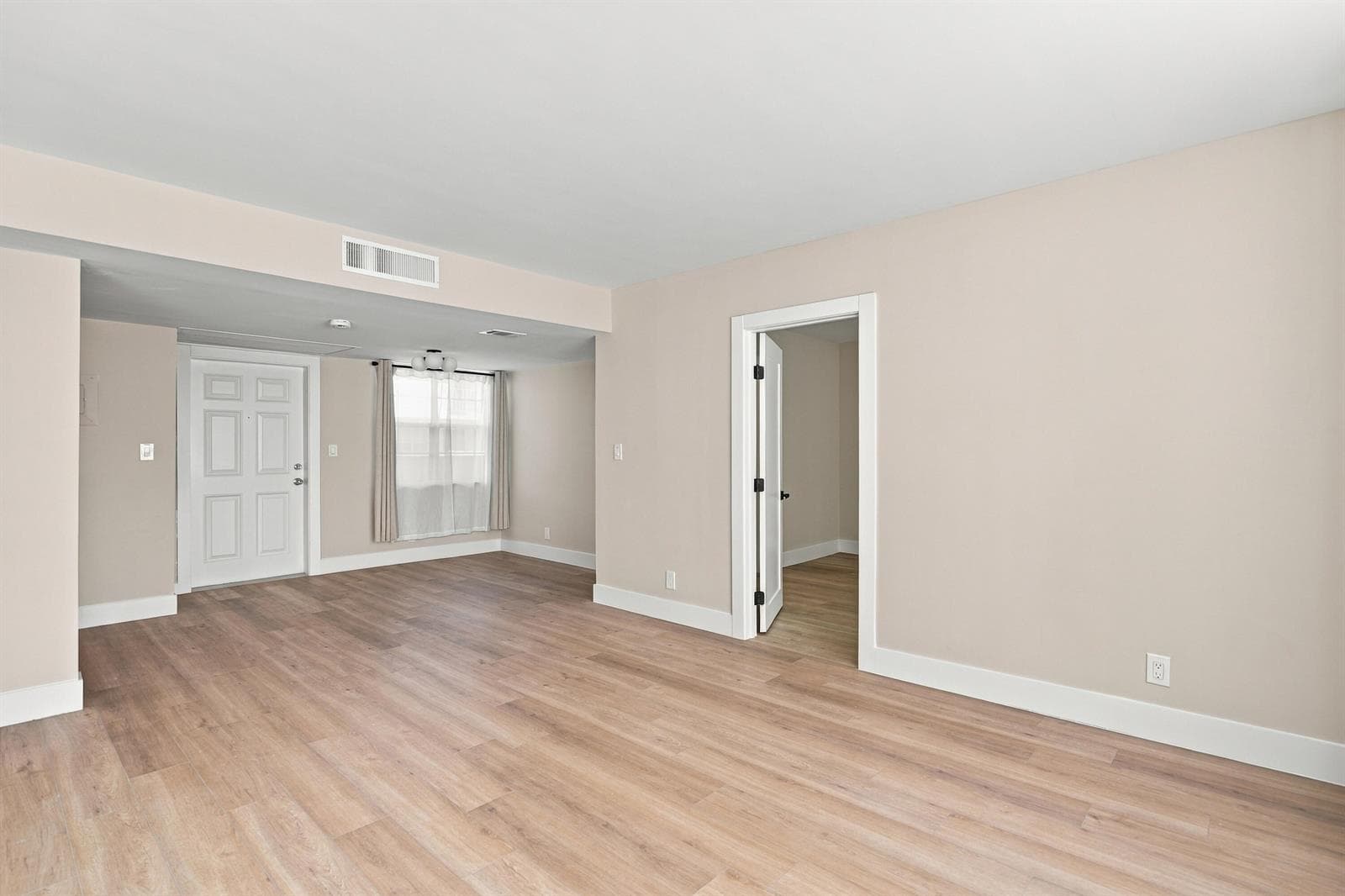 1810 NEW PALM Way 316 photo 14