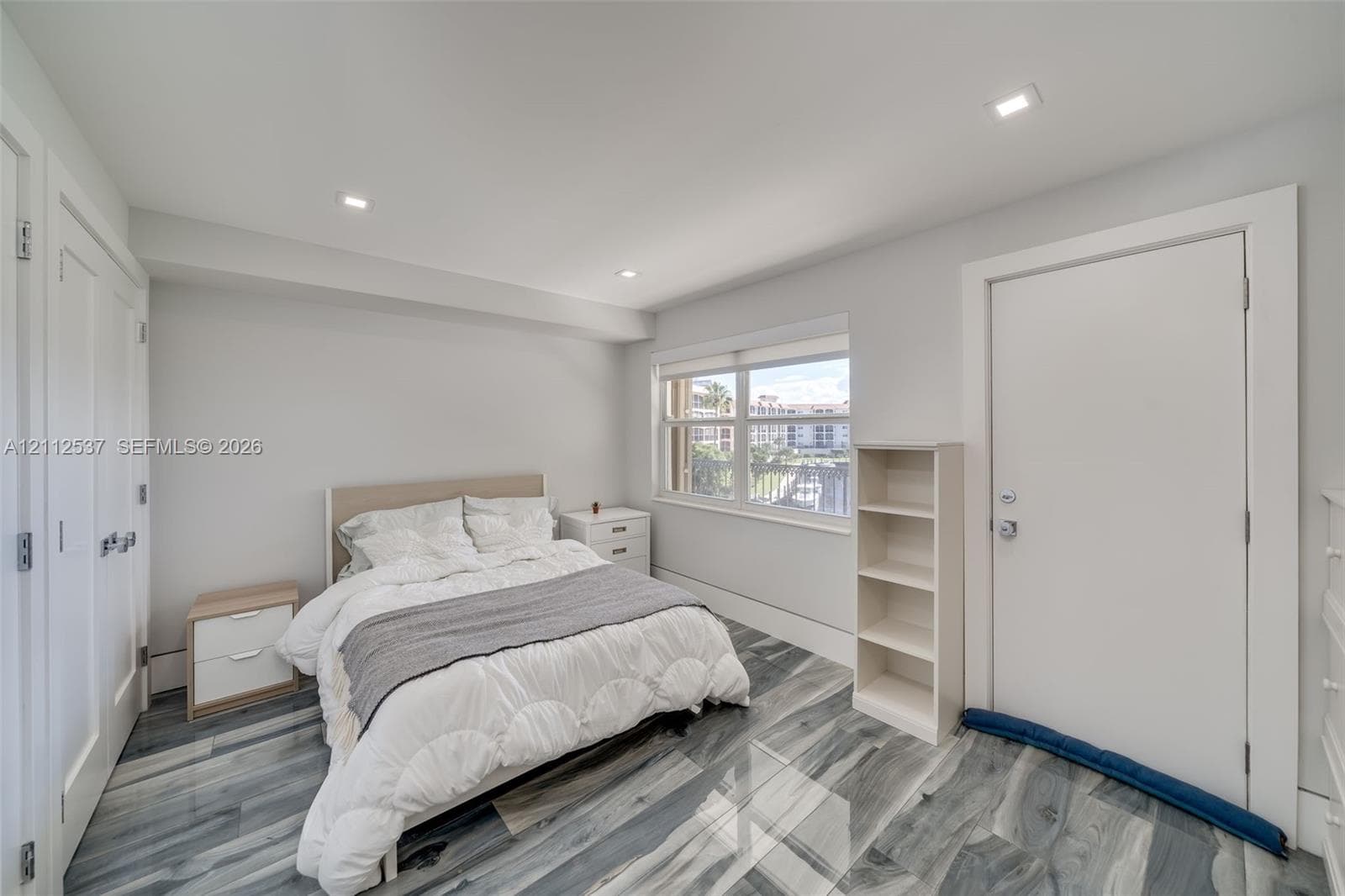 2871 N Ocean Blvd R360 photo 22